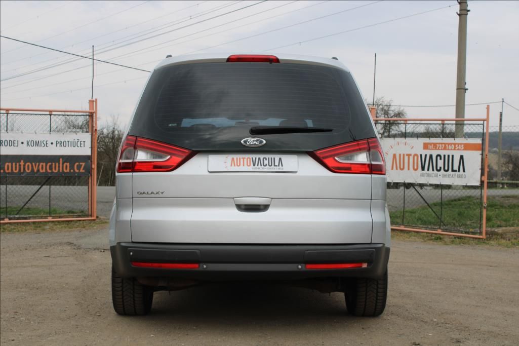 Ford Galaxy, 2,0 TDCi  AUTOMAT, 7 - MÍST - fotka 6