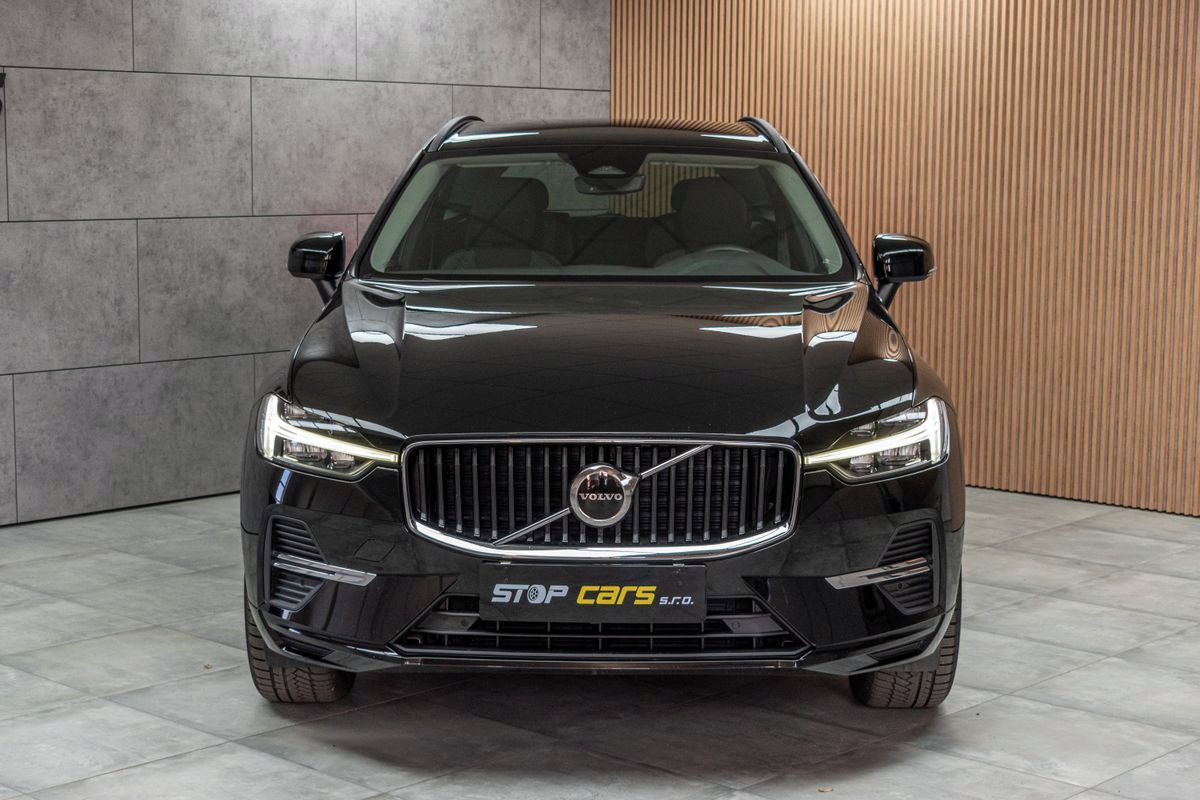 Volvo XC60, B4 ESSENTIAL*TAŽNÉ*KAMERA*DPH* - fotka 2