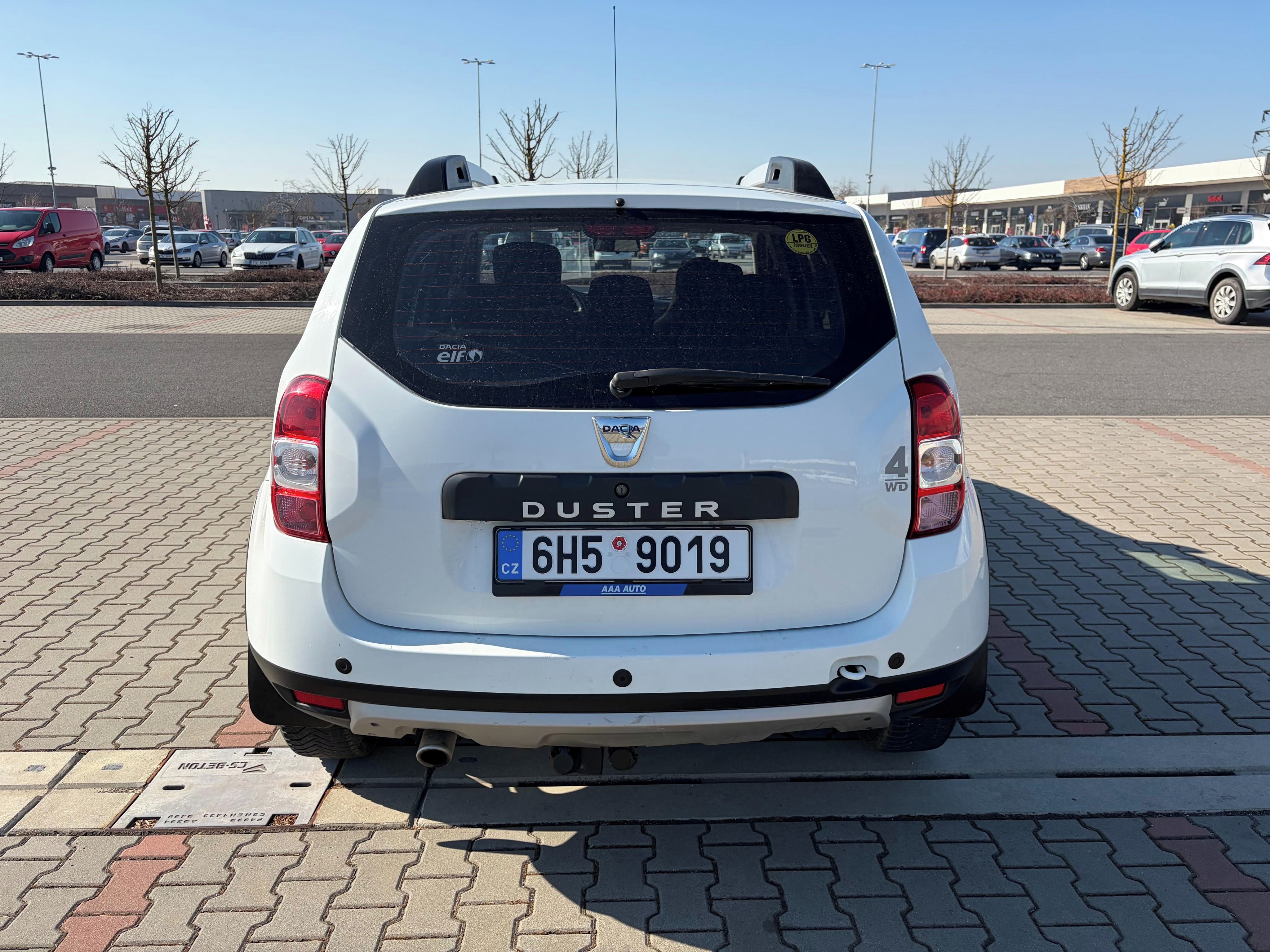 Dacia Duster, 1.6 SCe LPG 4x4 ČR naj. 77t. - fotka 4