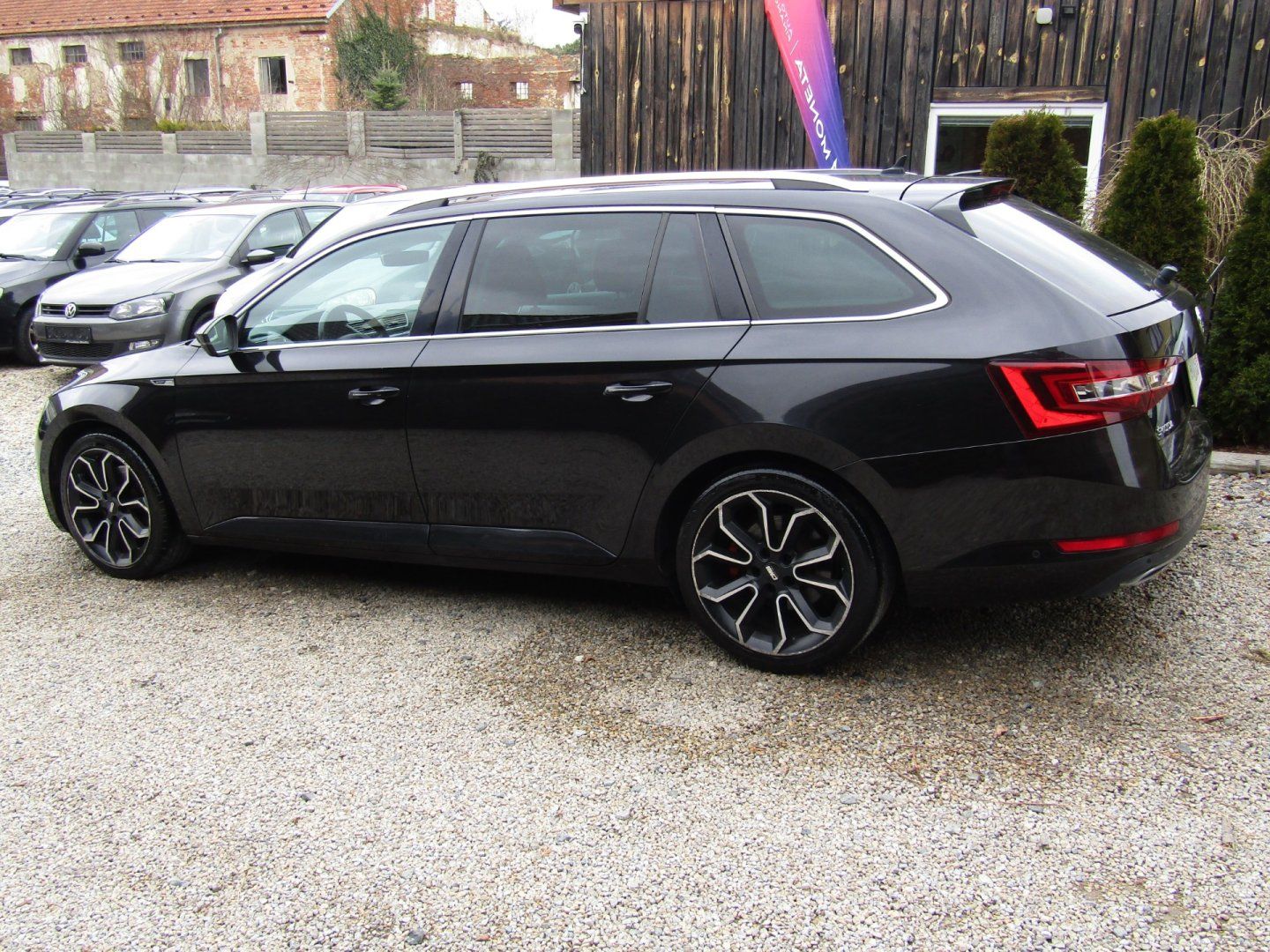 Škoda Superb, 2.0 TDI 140kW DSG SPORT LINE - fotka 4