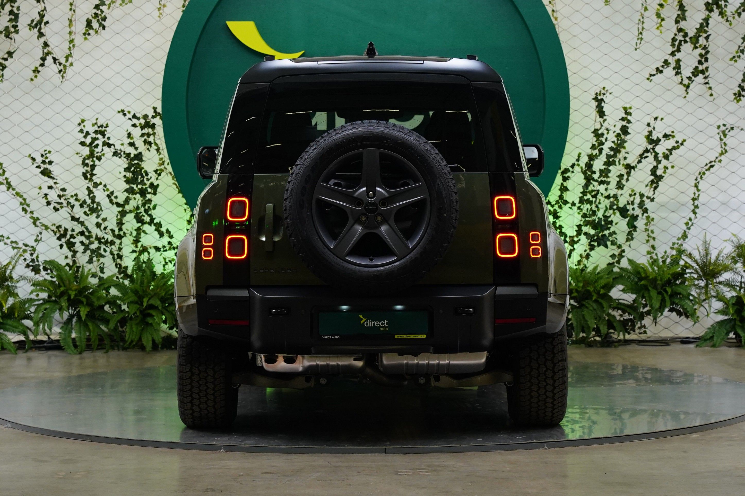 Land Rover Defender, 110 D350 257 kW X-Dynamic SE - fotka 6