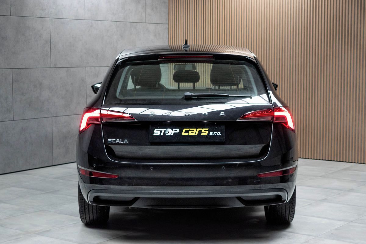 Škoda Scala, 1.6 TDI 85kW ACC*Mirror Link* - fotka 5