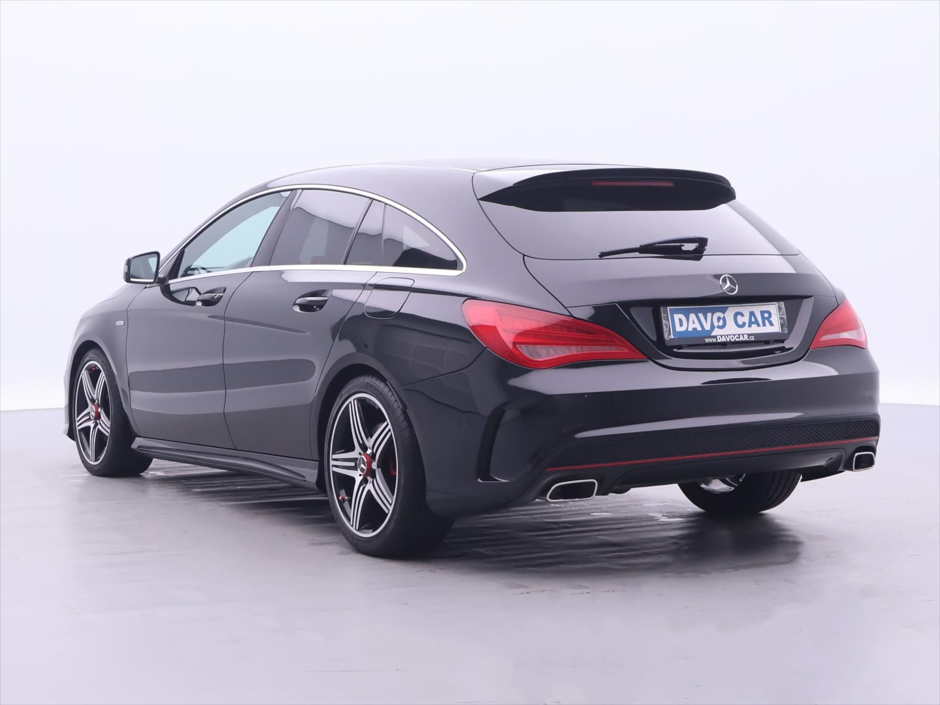 Mercedes-Benz CLA, 2,0 250 160kW 4M AMG Sport SB - fotka 5