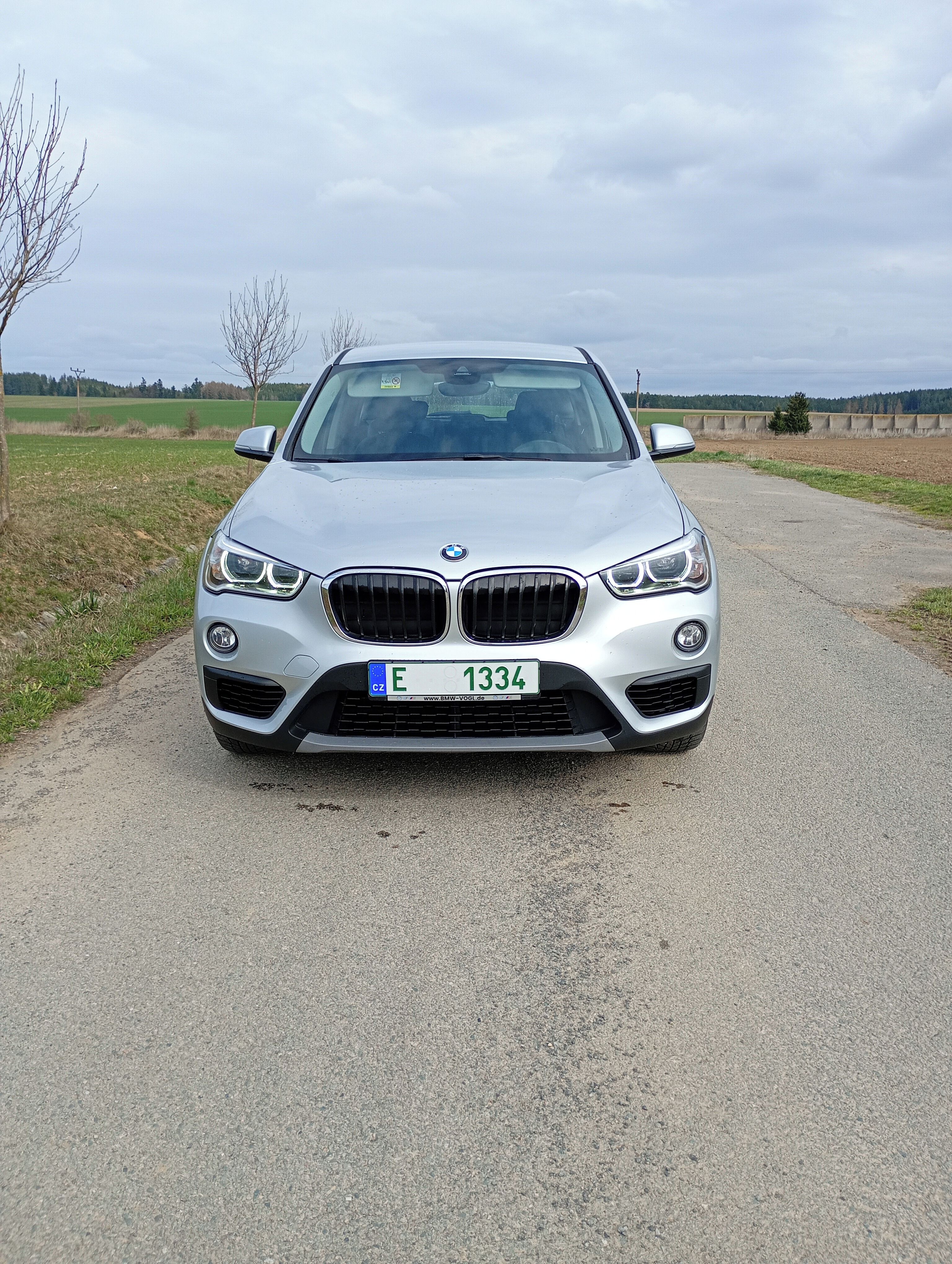 BMW X1, 18i sDrive tažné servis 1maj.. - fotka 2