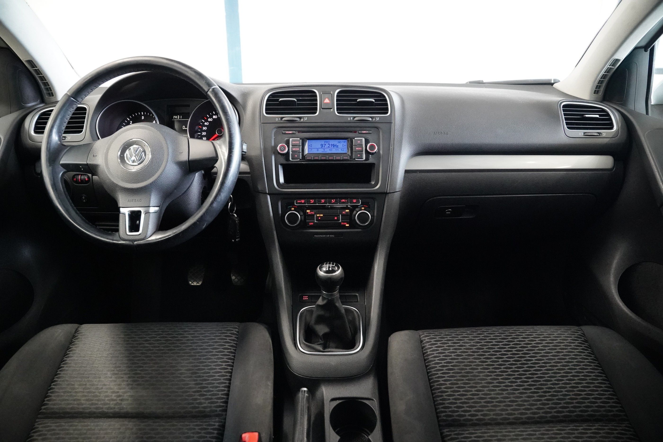 Volkswagen Golf, 1,6 TDI  77KW Trendline - fotka 5