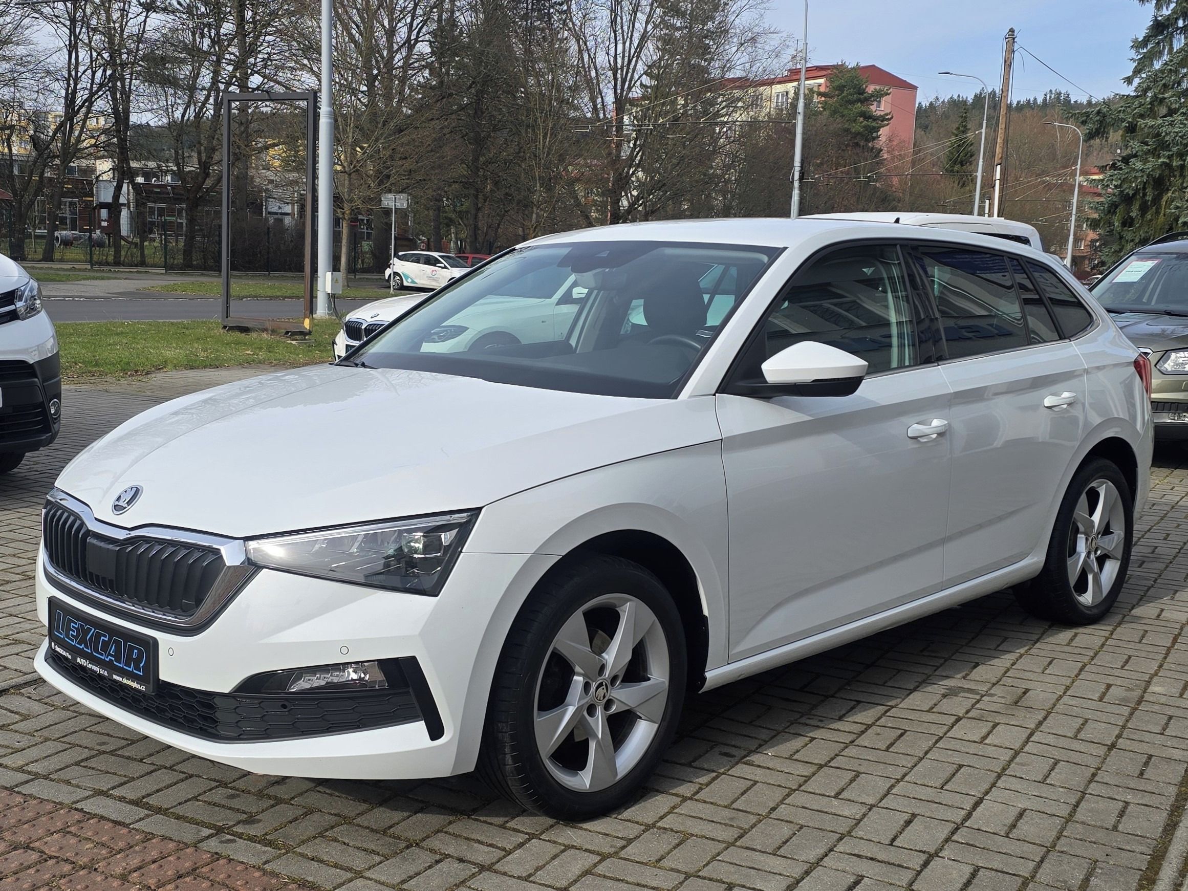 Škoda Scala, 1.0 TSI 81 kW Style Plus ČR - fotka 3