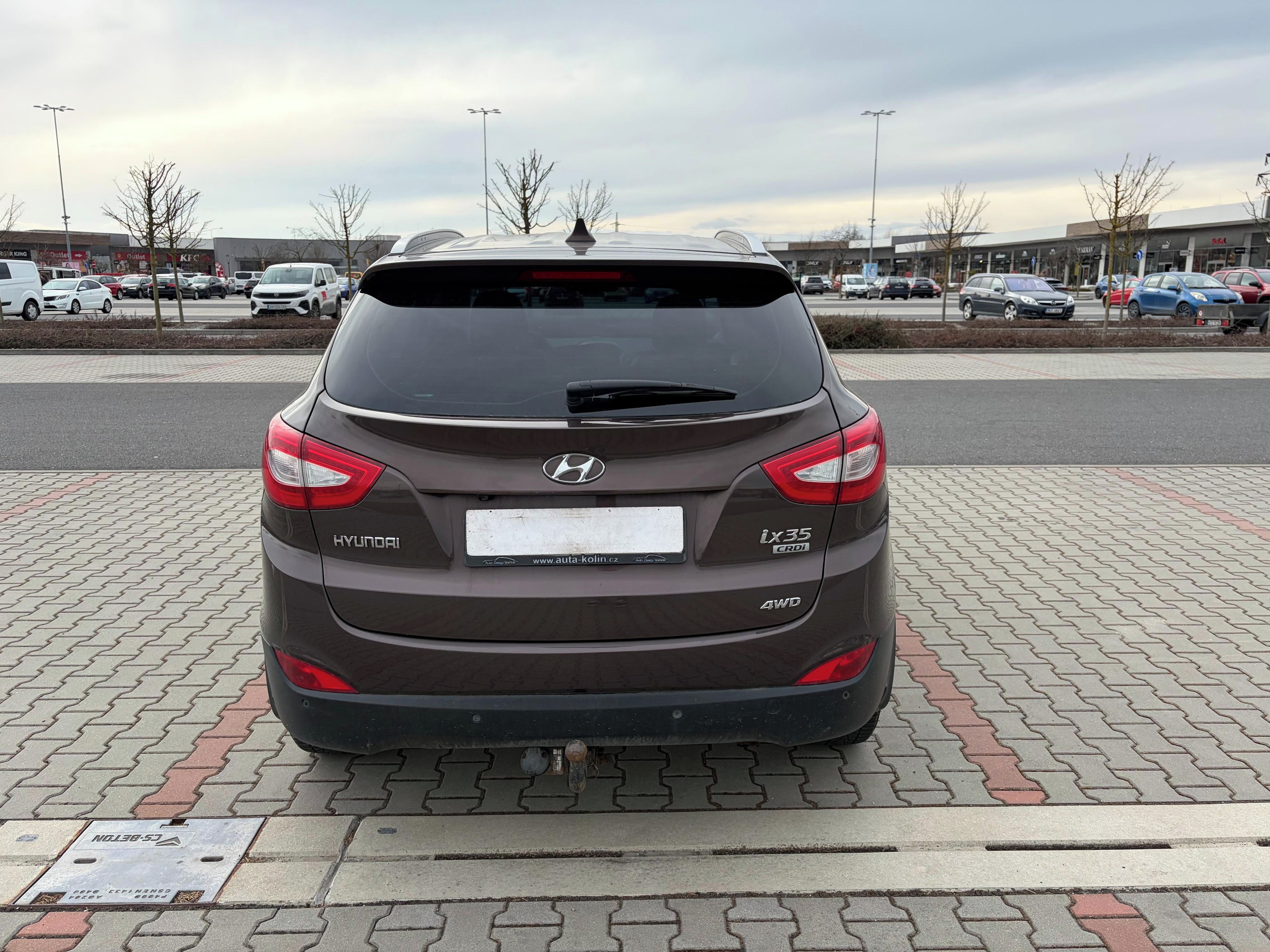 Hyundai ix35, 2.0 CRDi 100kw 4x4 ČR DPH - fotka 4