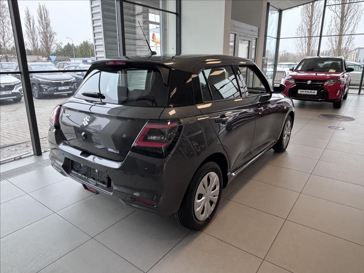 Suzuki Swift, 1,2 HYBRID  COMFORT - fotka 2