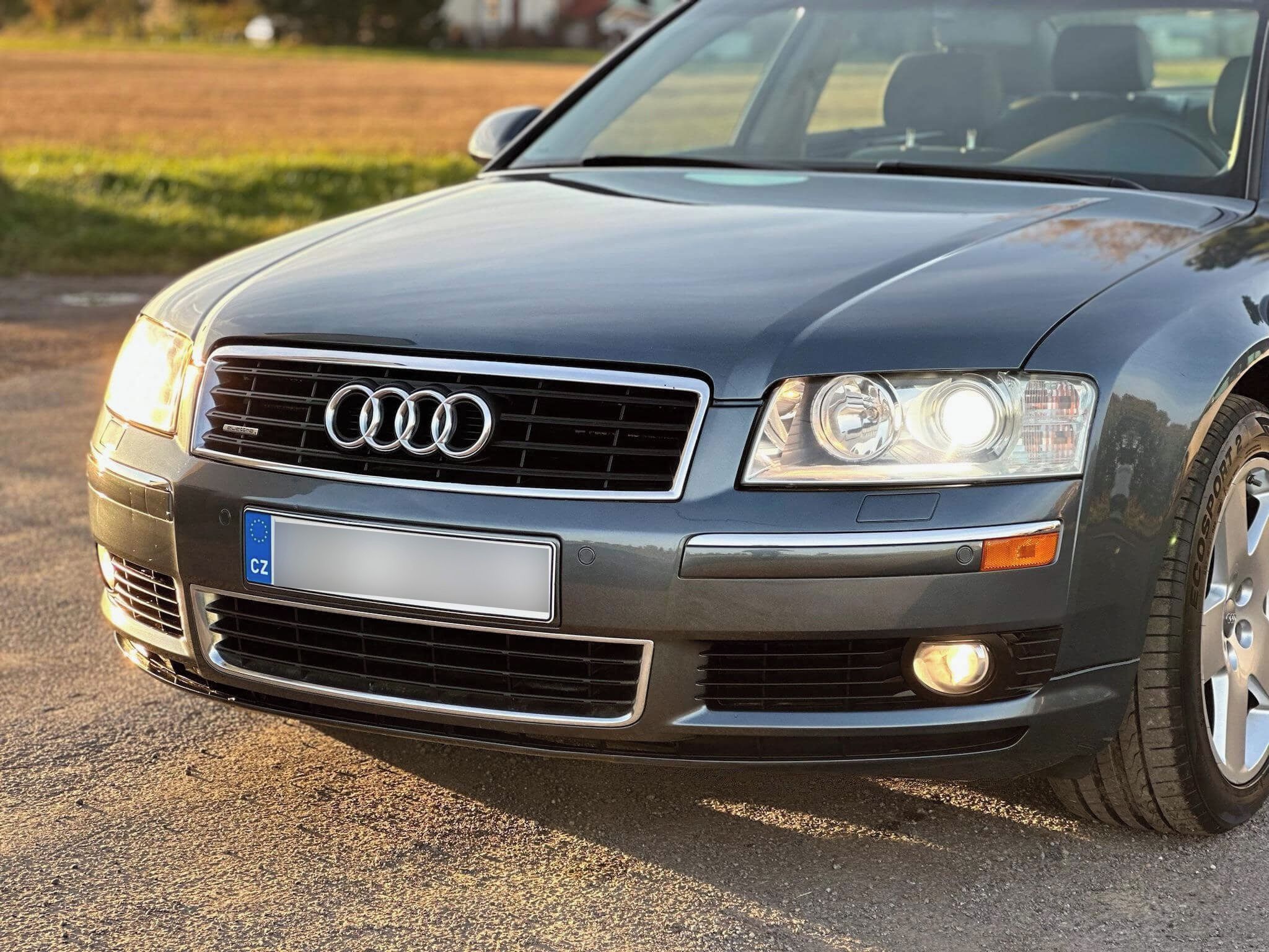 Audi A8, Long 4.2 V8 Quattro 97 445 km - fotka 3
