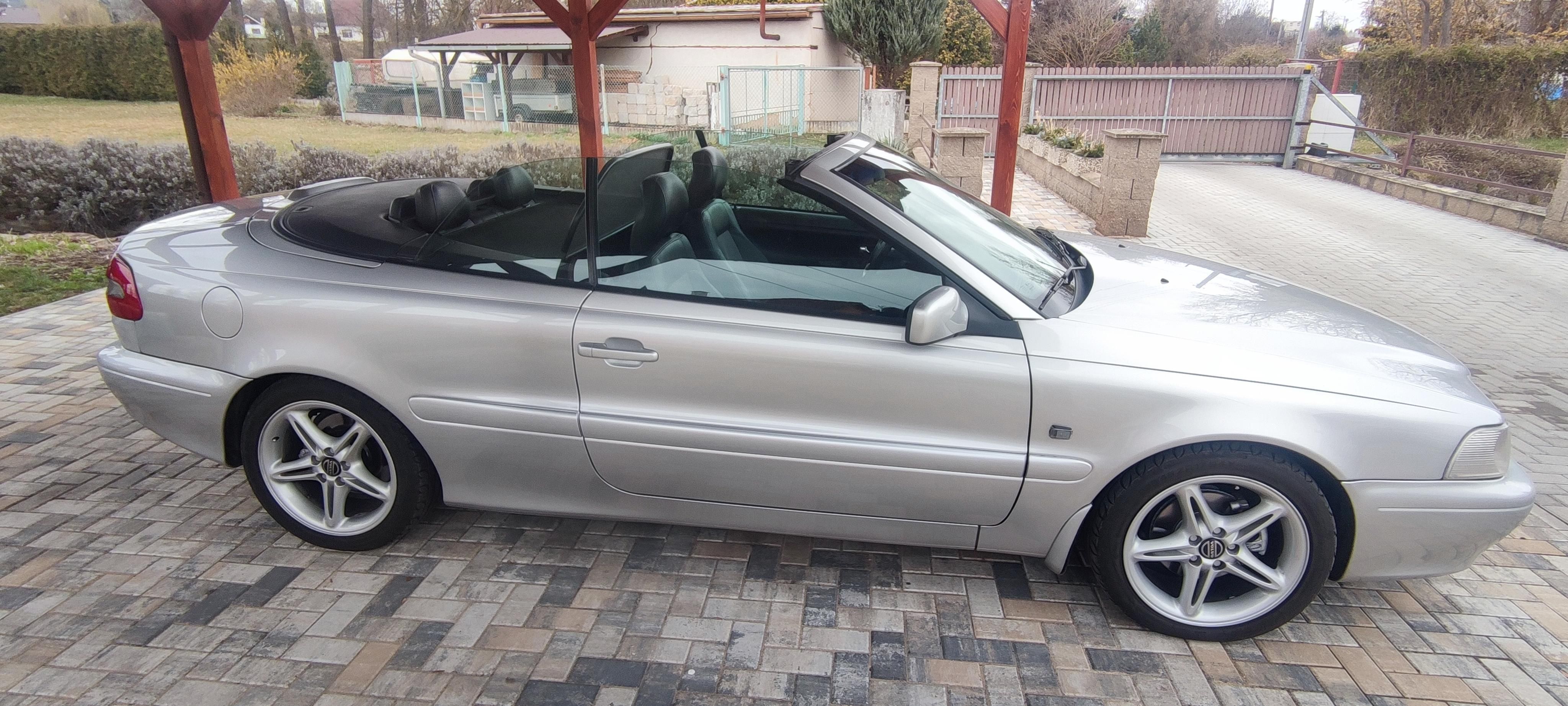 Volvo C70, 2,4 T - fotka 6