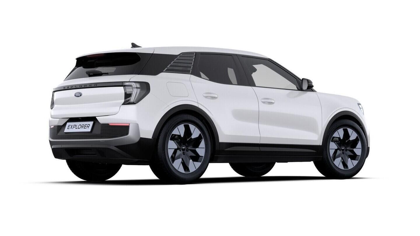 Ford Explorer, Elektrický  AWD Premium 79 kWh - fotka 4