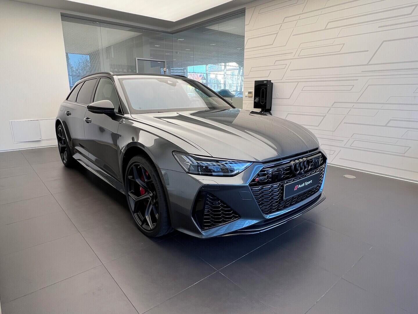 Audi RS6, Avant perf. TFSI quattro 43 kW - fotka 4