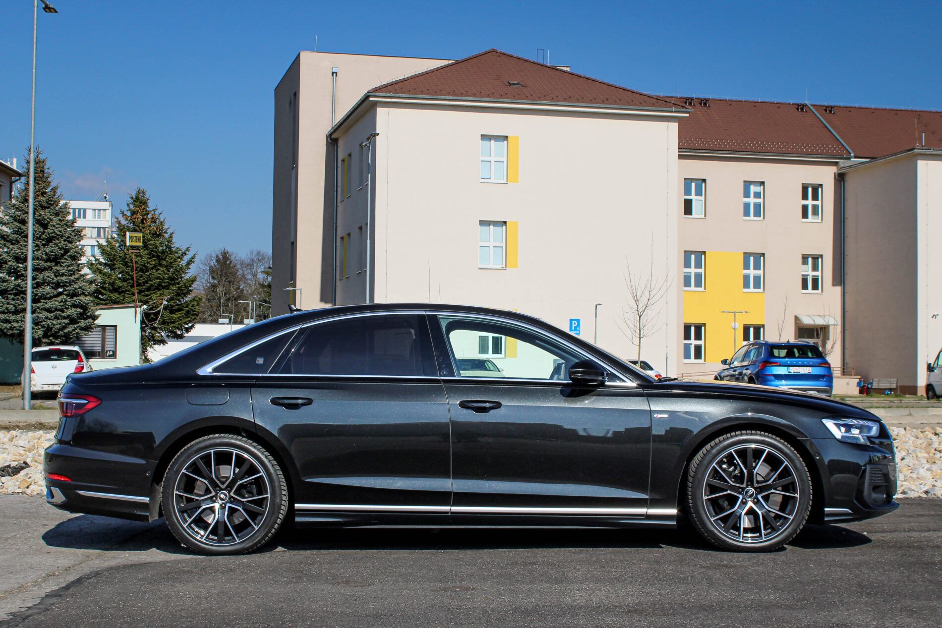 Audi A8 - fotka 5