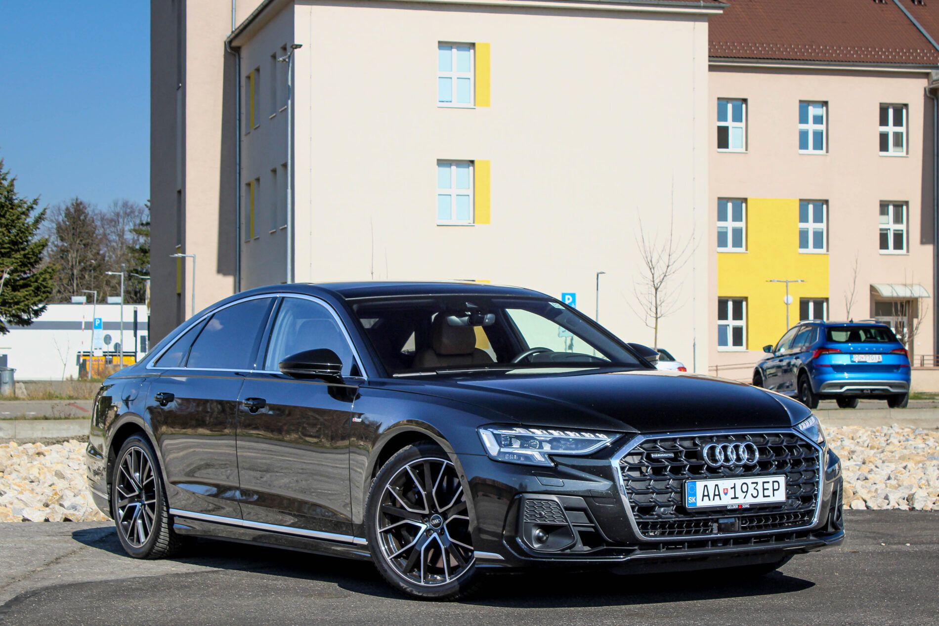 Audi A8 - fotka 4