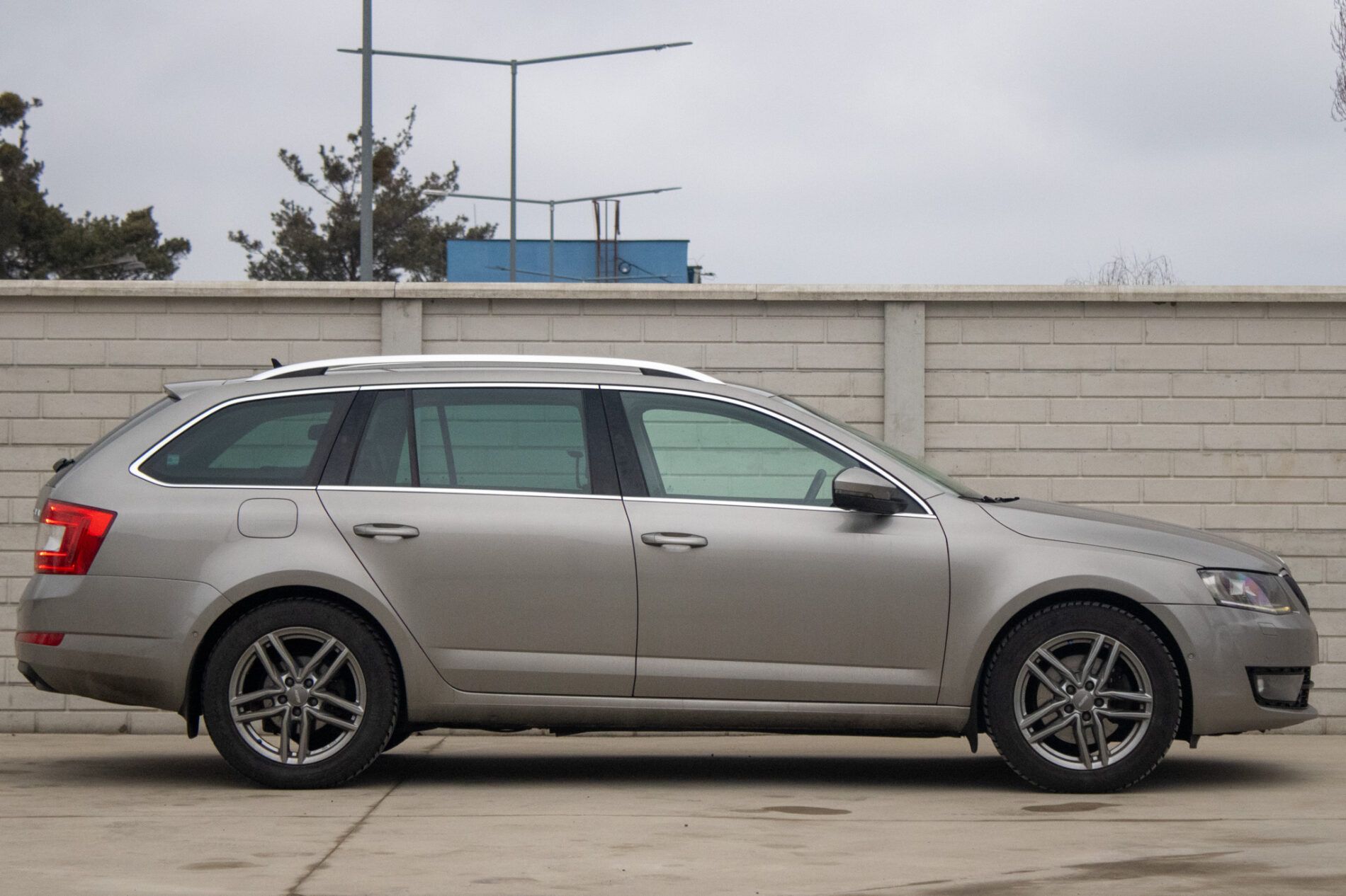 Škoda, Octavia Combi - fotka 4