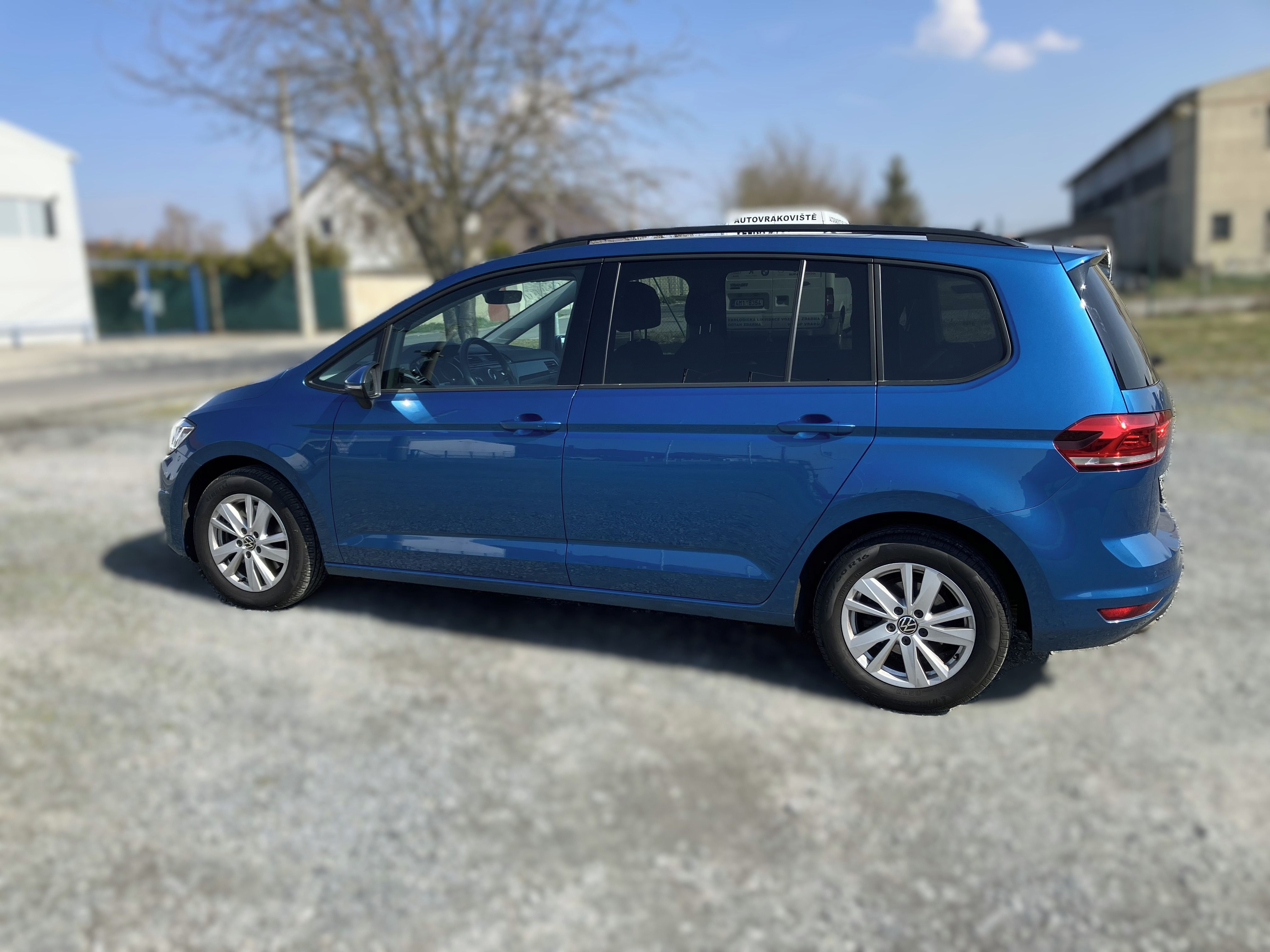 Volkswagen Touran, 2.0 TDI - Panorama, Webasto - fotka 4