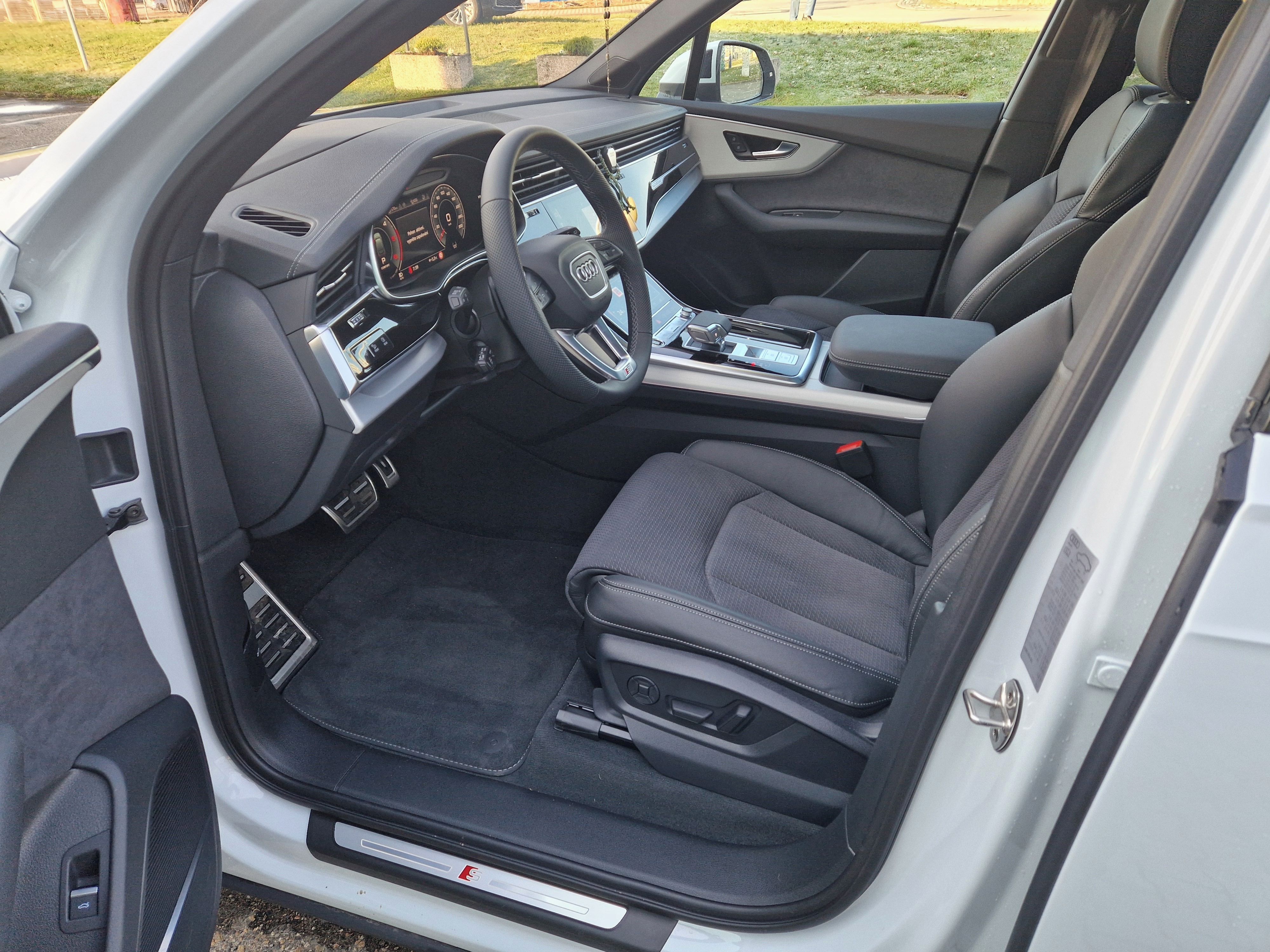 Audi Q7, 210Kw,laser,BaB,hedap,panorama - fotka 5