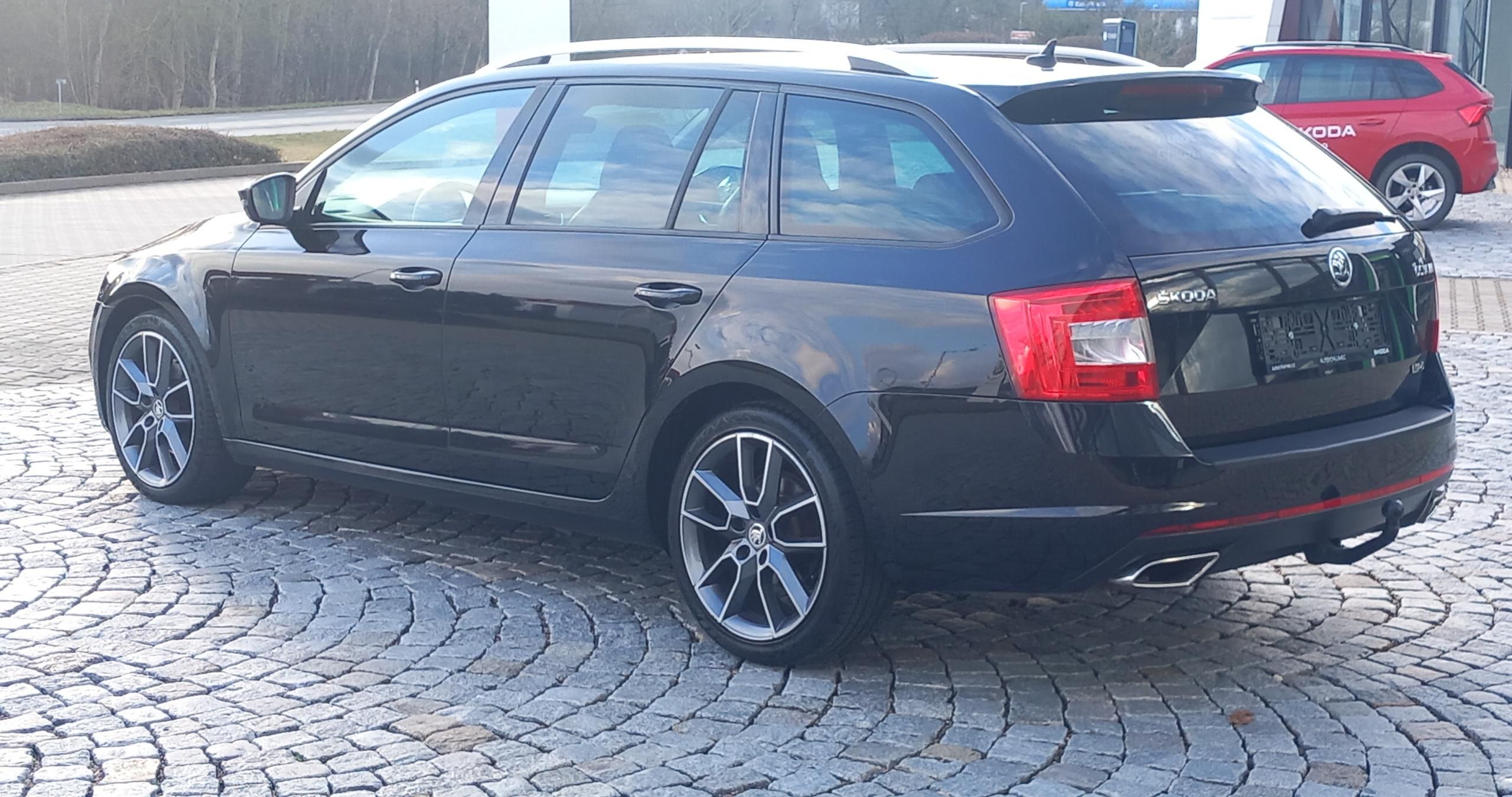 Škoda Octavia, RS 2.0 TDI 135kW - fotka 6