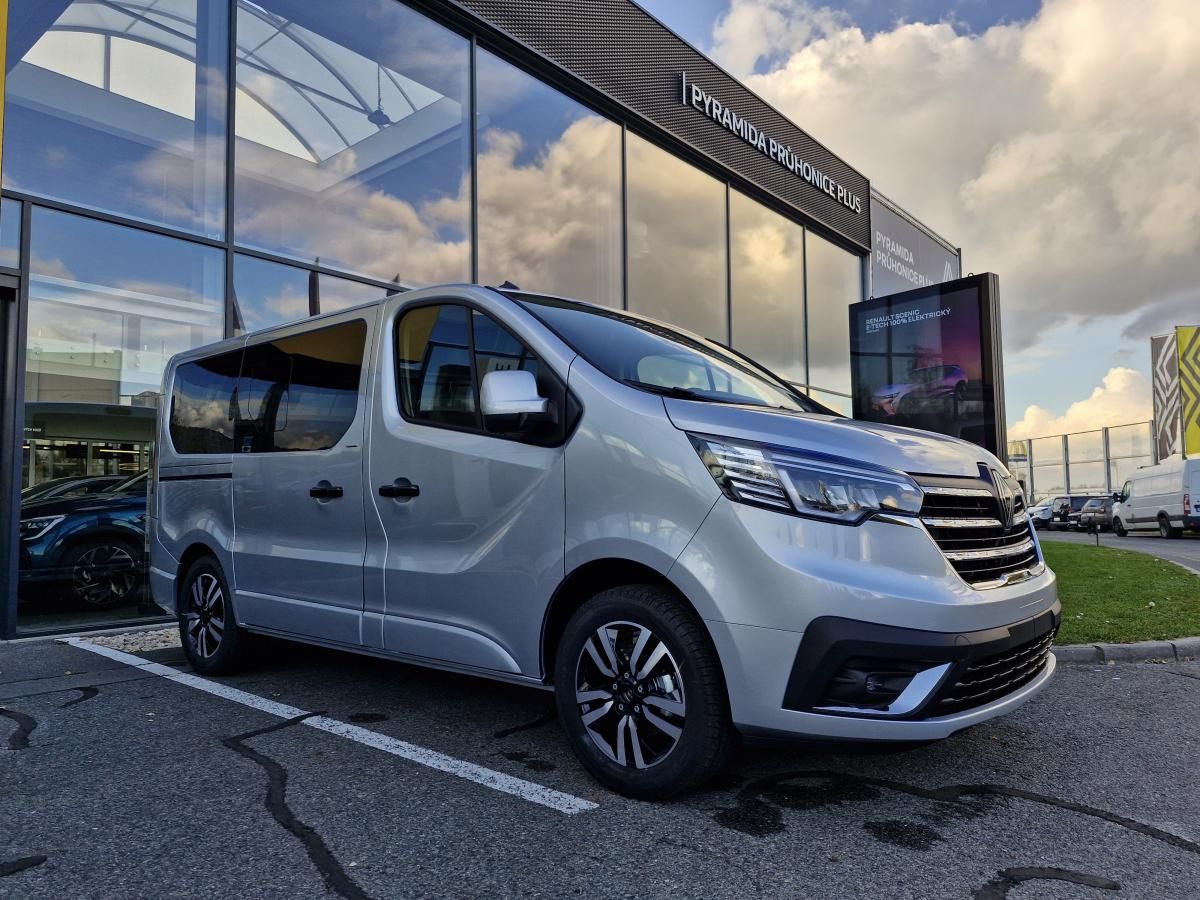 Renault Trafic, L1 SpaceClass Automat 7 míst