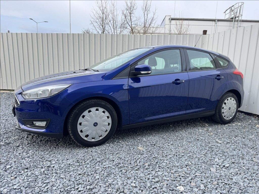 Ford Focus, 1,5 TDCi 77kW NAVIGACE - fotka 3