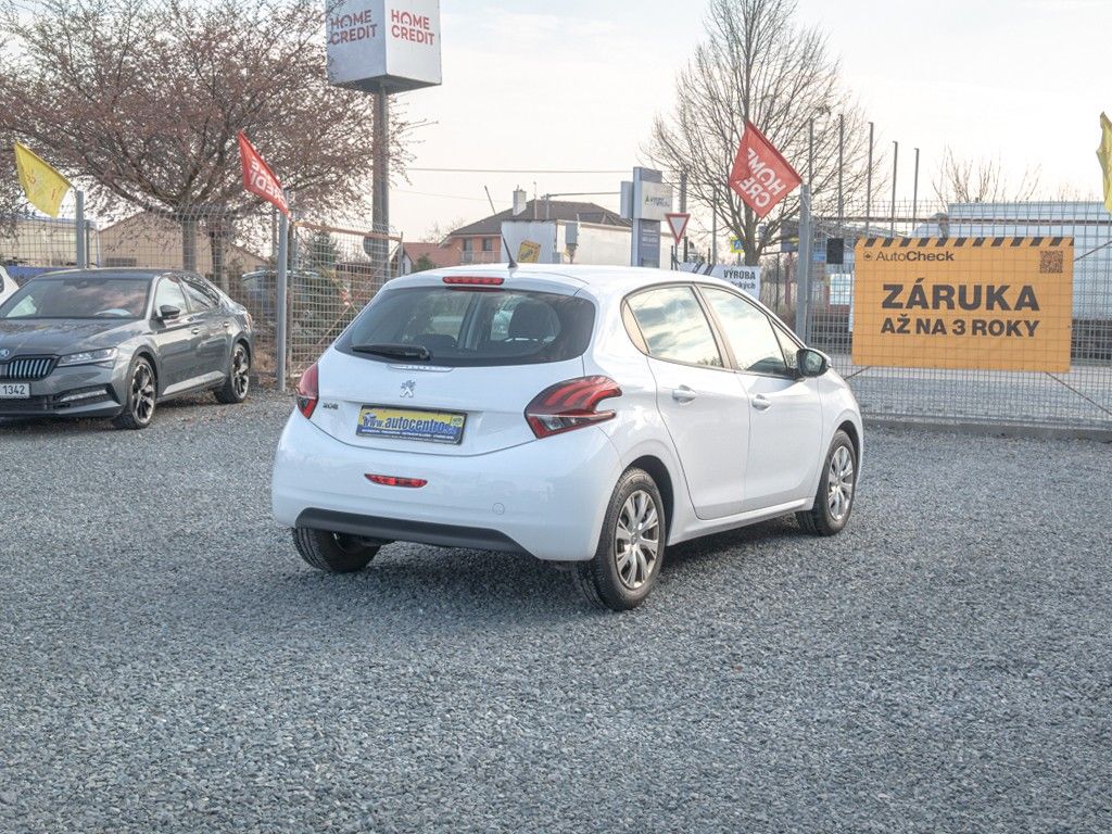 Peugeot 208, ČR 1.6HDI 55KW – SERVISKA - fotka 5