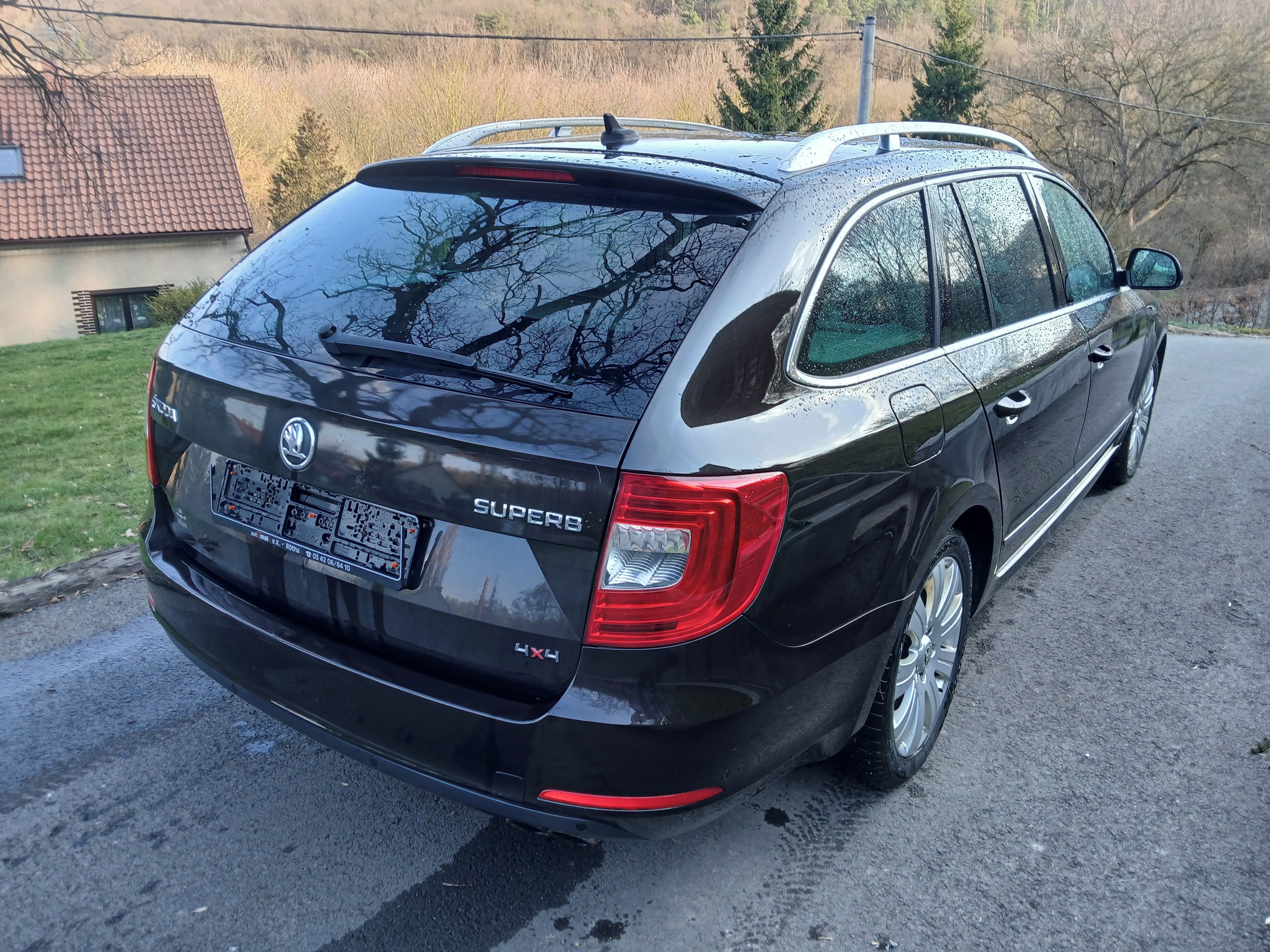 Škoda Superb, 3,6 FSI 191 KW -4X4 - fotka 4