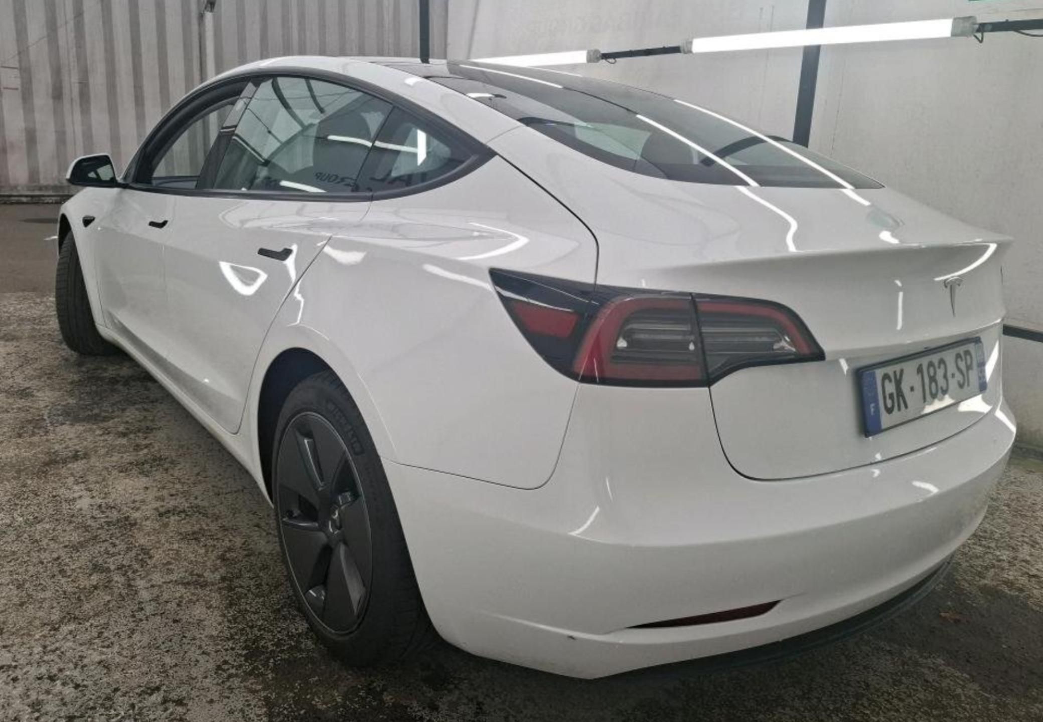 Tesla Model 3, SR+ Refresh LFP - fotka 4
