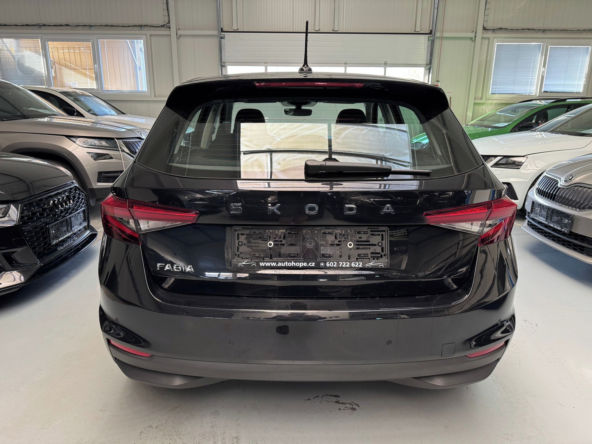 Škoda Fabia, 1.0 MPI Selection - fotka 5