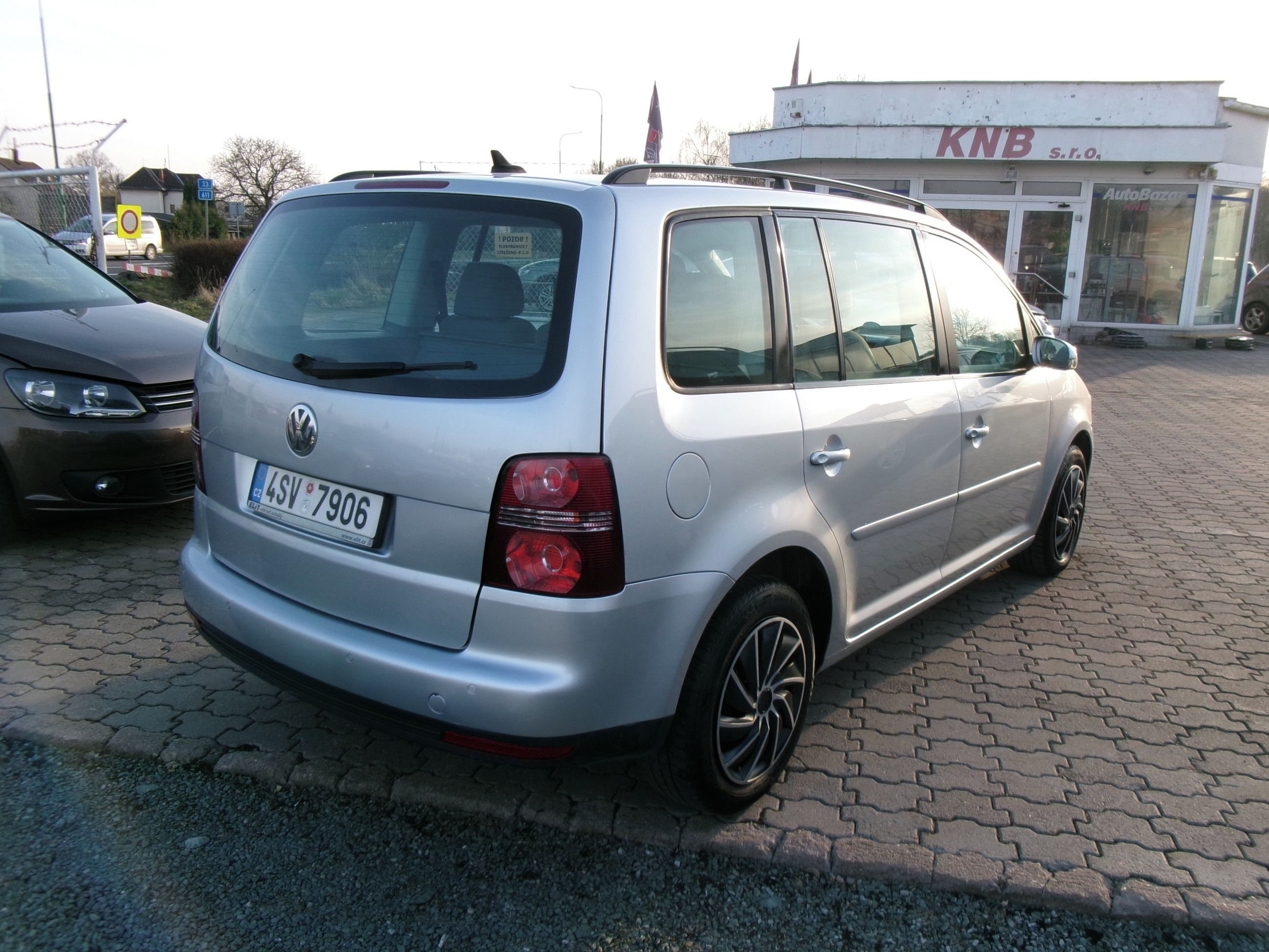 Volkswagen Touran, 2.0TDi 103kw,serviska - fotka 6