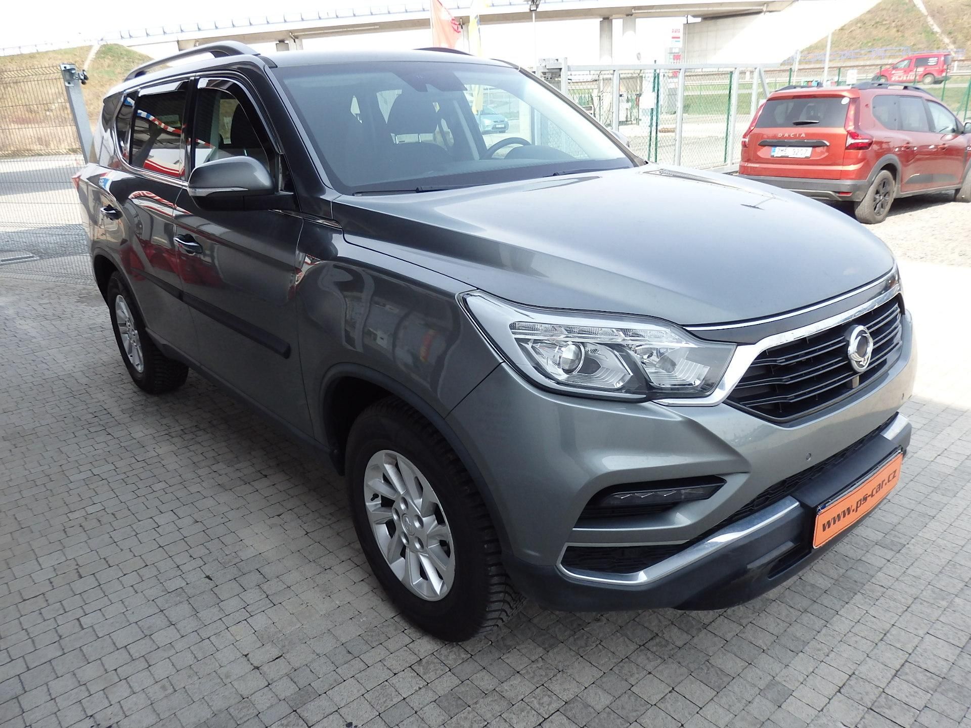 SsangYong Rexton, 2.2 D 133 kW 4WD NAVIGACE - fotka 3