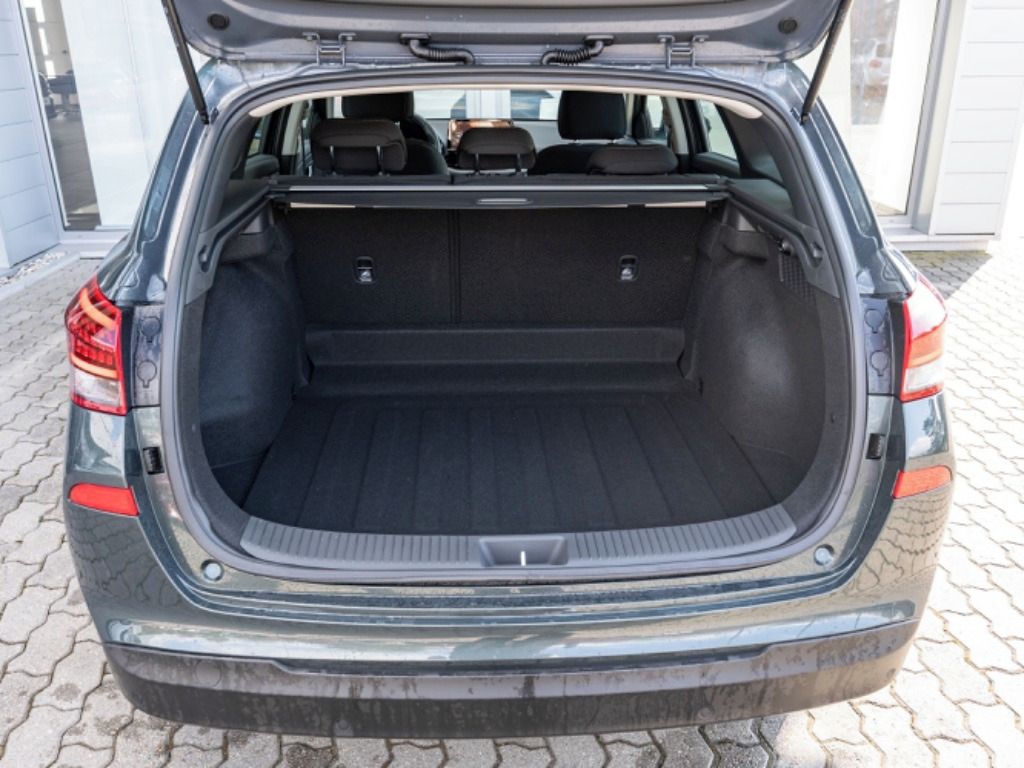 Hyundai i30, 1,5i GO CZECH - fotka 6