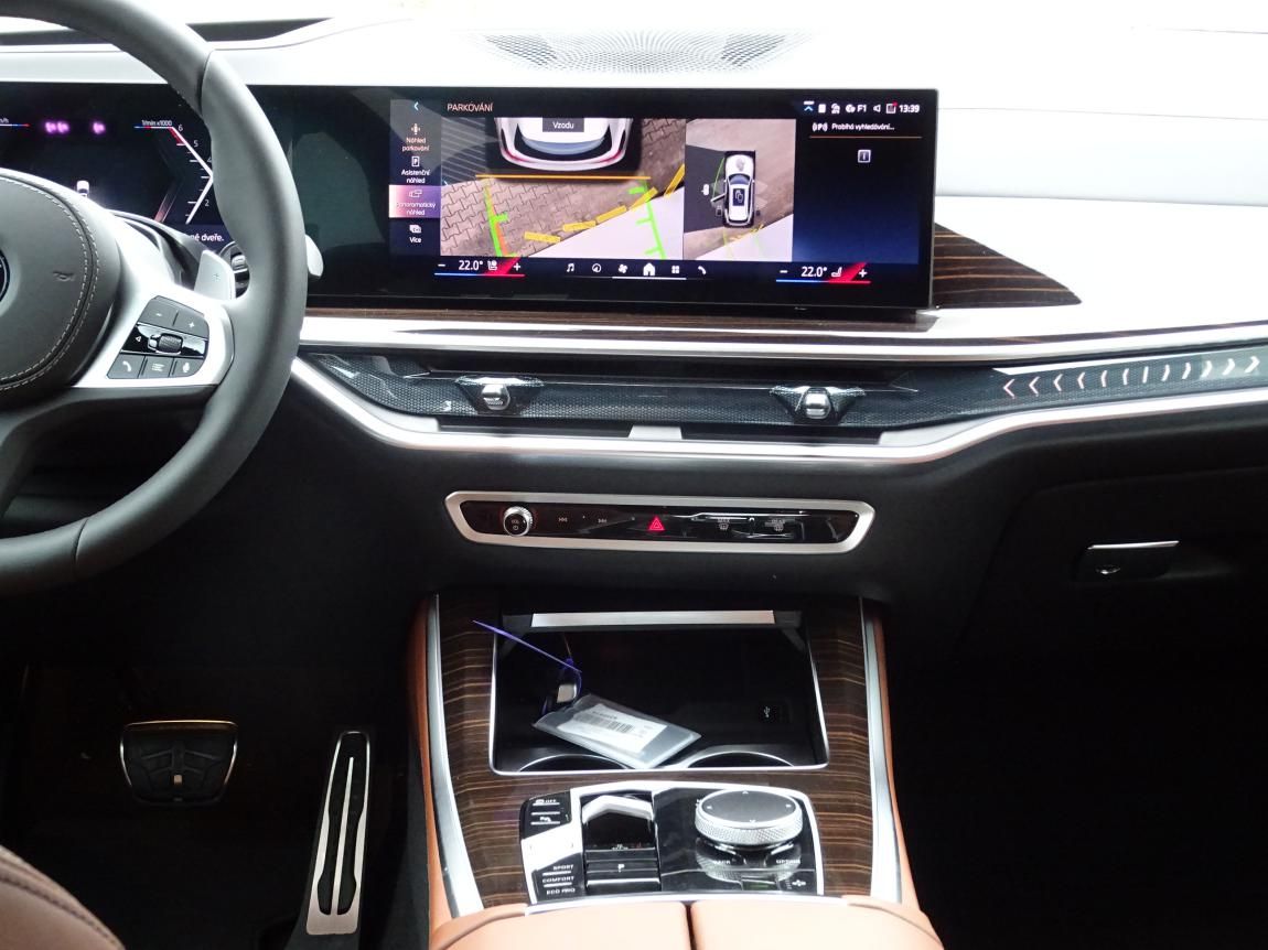 BMW X5, xDrive30d - fotka 6