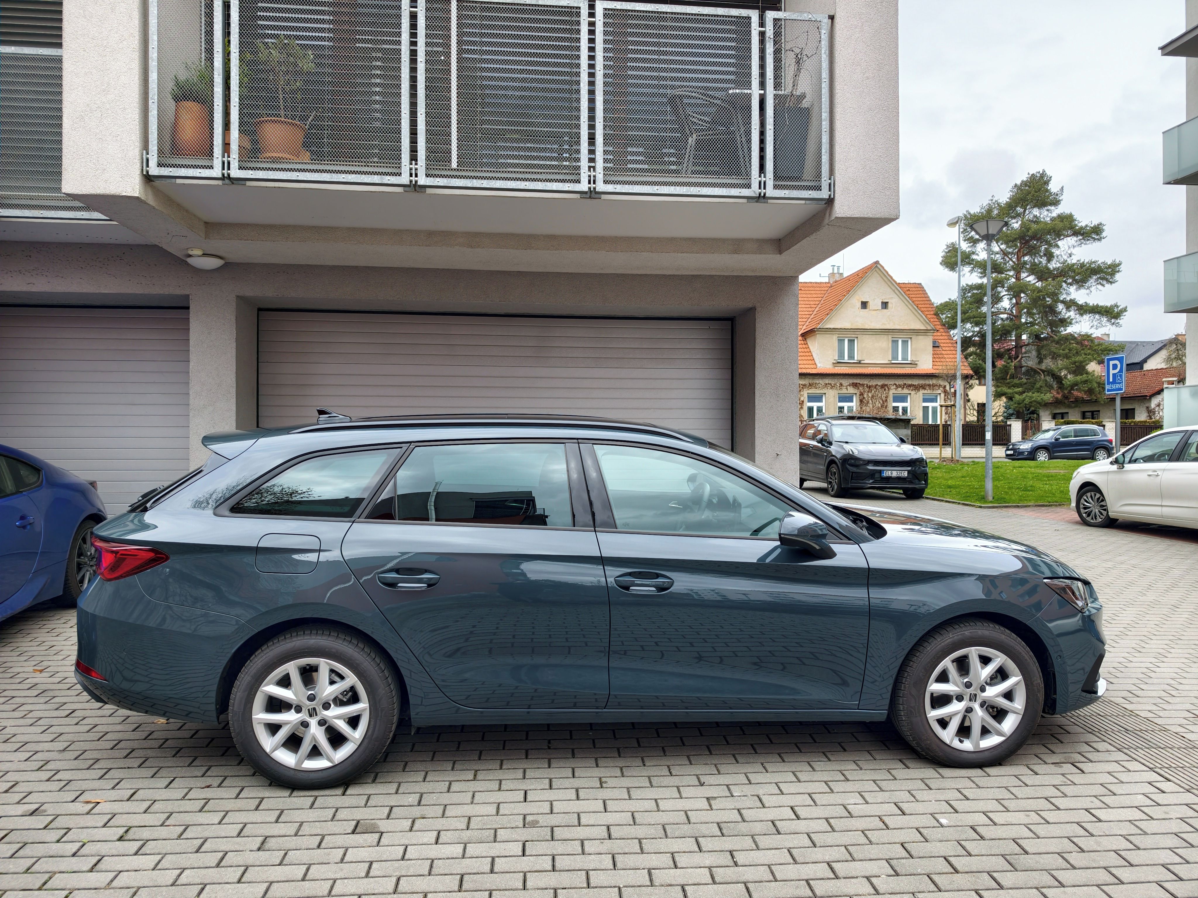 Seat Leon, Style 1.5 eTSi DSG 110kW LED - fotka 6