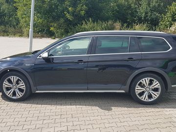 VW Passat Alltrack