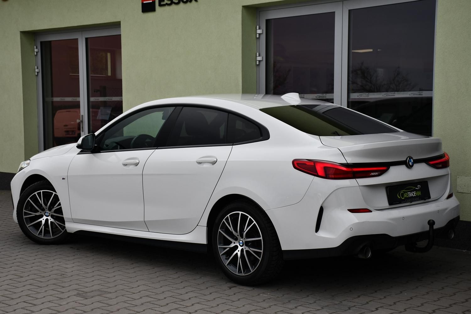 BMW Řada 2, 218d M-SPORT 1M ČR ACC - fotka 3