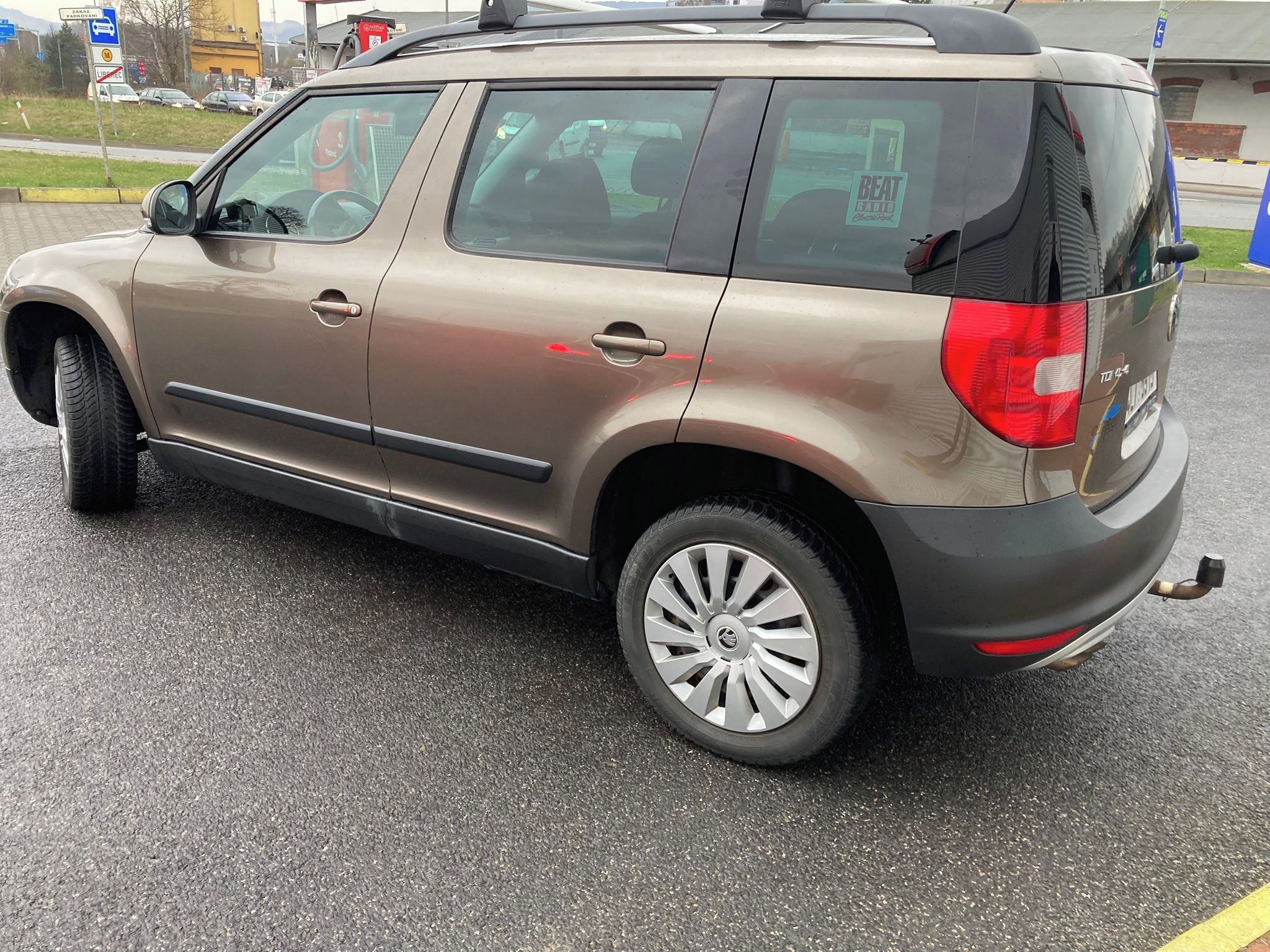 Škoda Yeti, 2,0  TDI 81 kW 4x4 - fotka 6