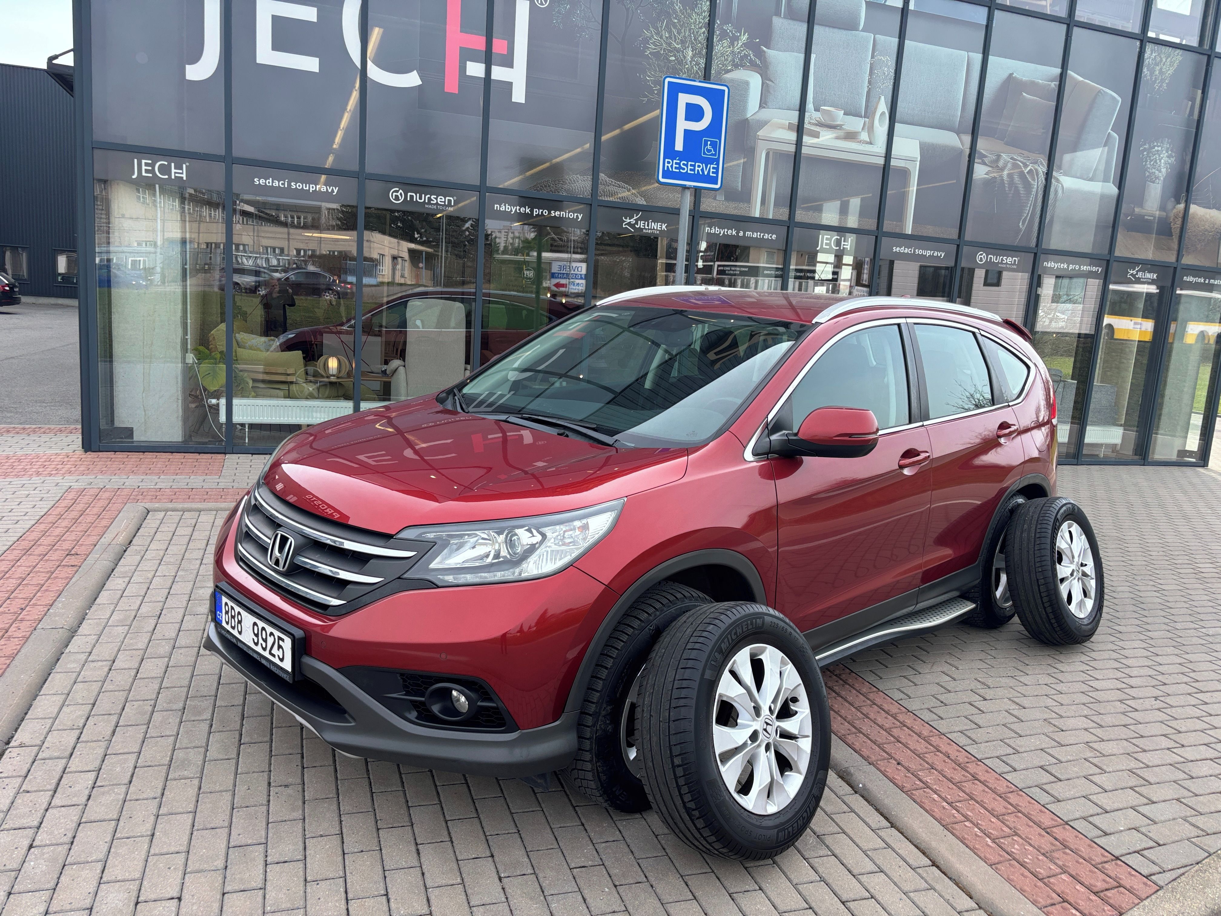 Honda CR-V, 2.2DETEC 110kW ČR 1Maj.DPH 4x4 - fotka 2