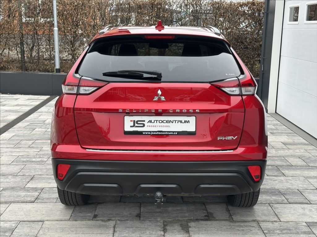 Mitsubishi Eclipse Cross, 2,4 PHEV 188PS  A/T 4x4 - fotka 6