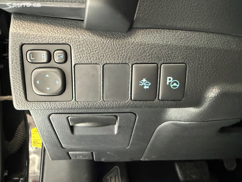 Toyota Auris, fotka 26