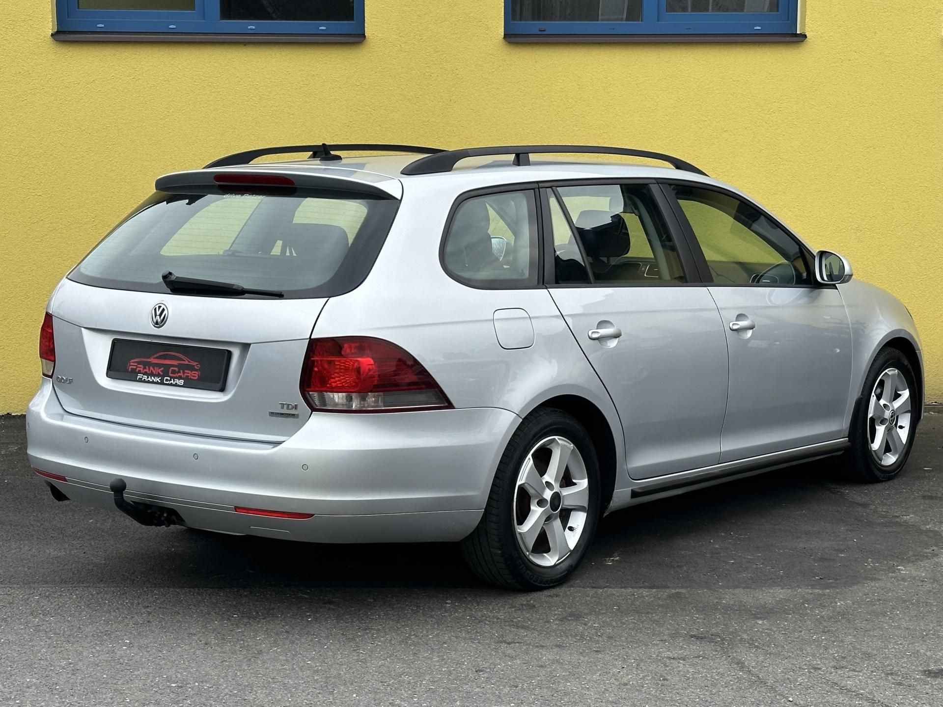 Volkswagen Golf, KOMBI 1.6TDI/77kW *KLIMA*1.Maj - fotka 4