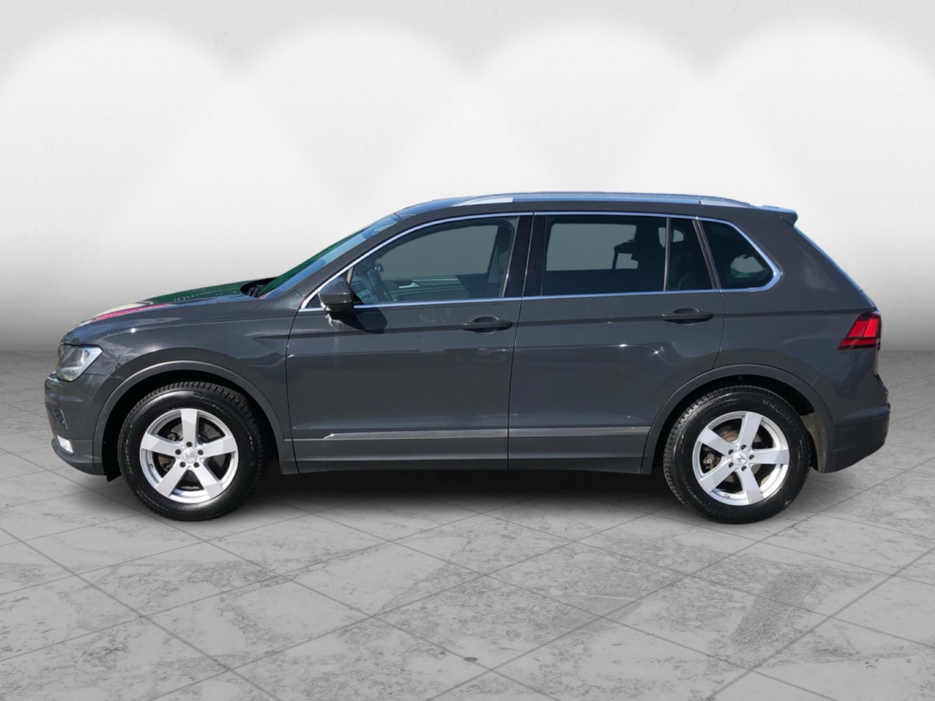 Volkswagen Tiguan, 2,0 TDI - fotka 3