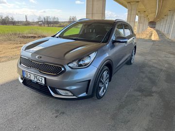 1.6 GDi HEV, ČR - plný servis