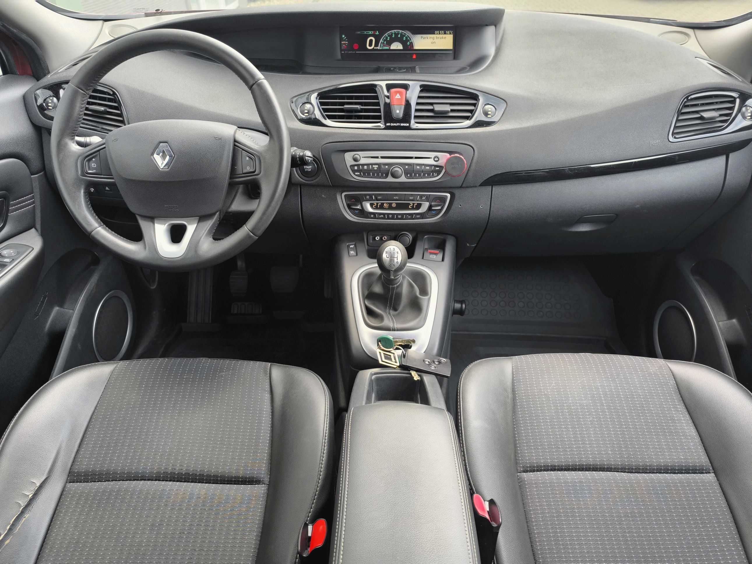 Renault Scénic, Dynamique 1.6i 110k - fotka 5
