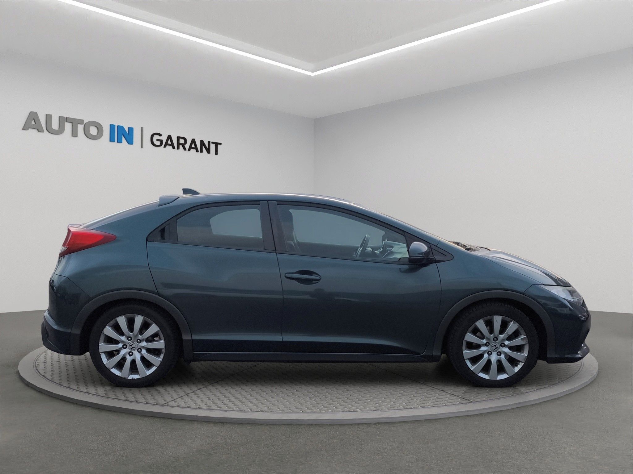 Honda Civic, Sport 1.8 i-VTEC 104kW, ČR, Se - fotka 4