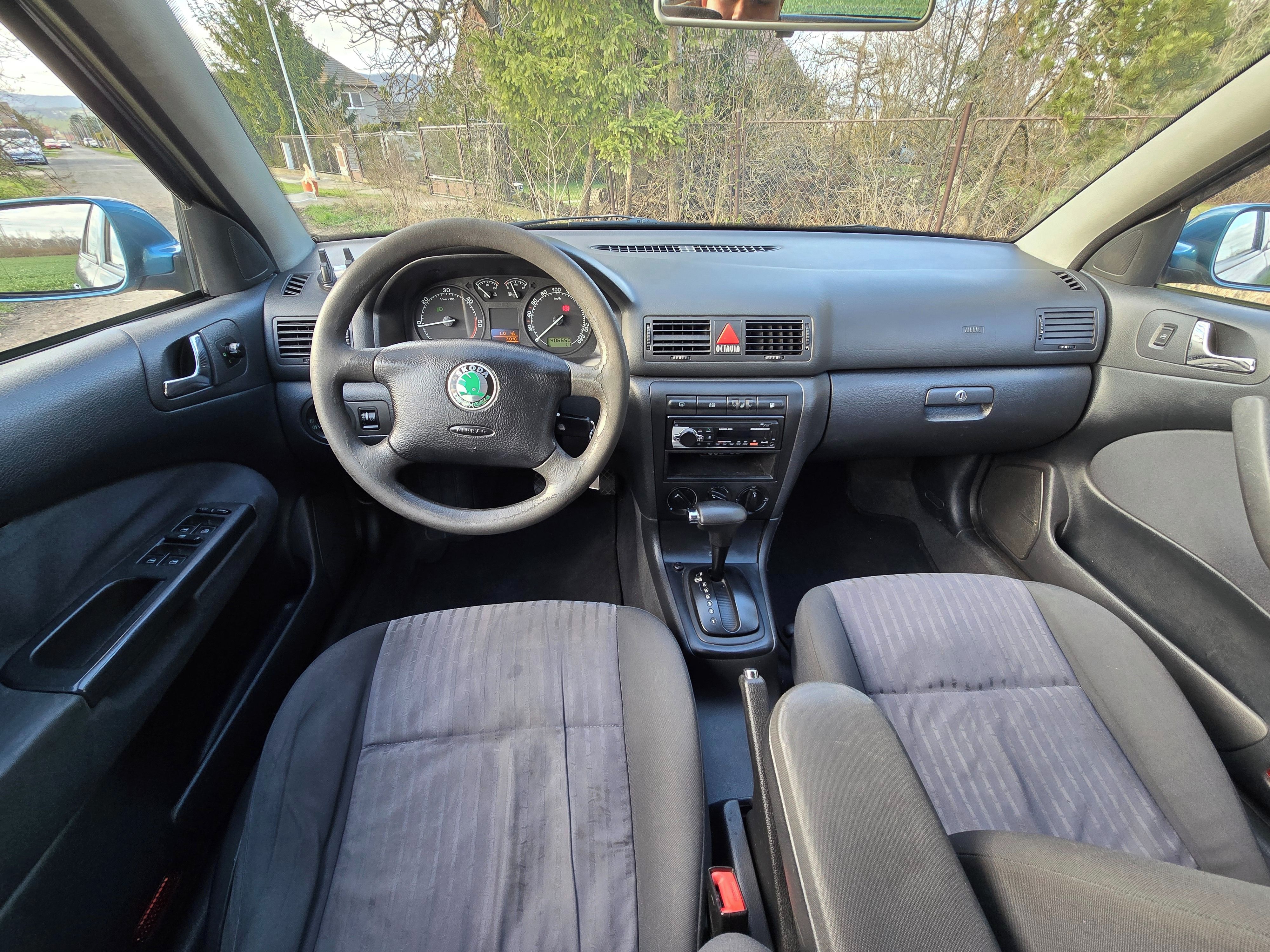 Škoda Octavia, 1.9TDI,66kw,Automat,nová STK - fotka 6