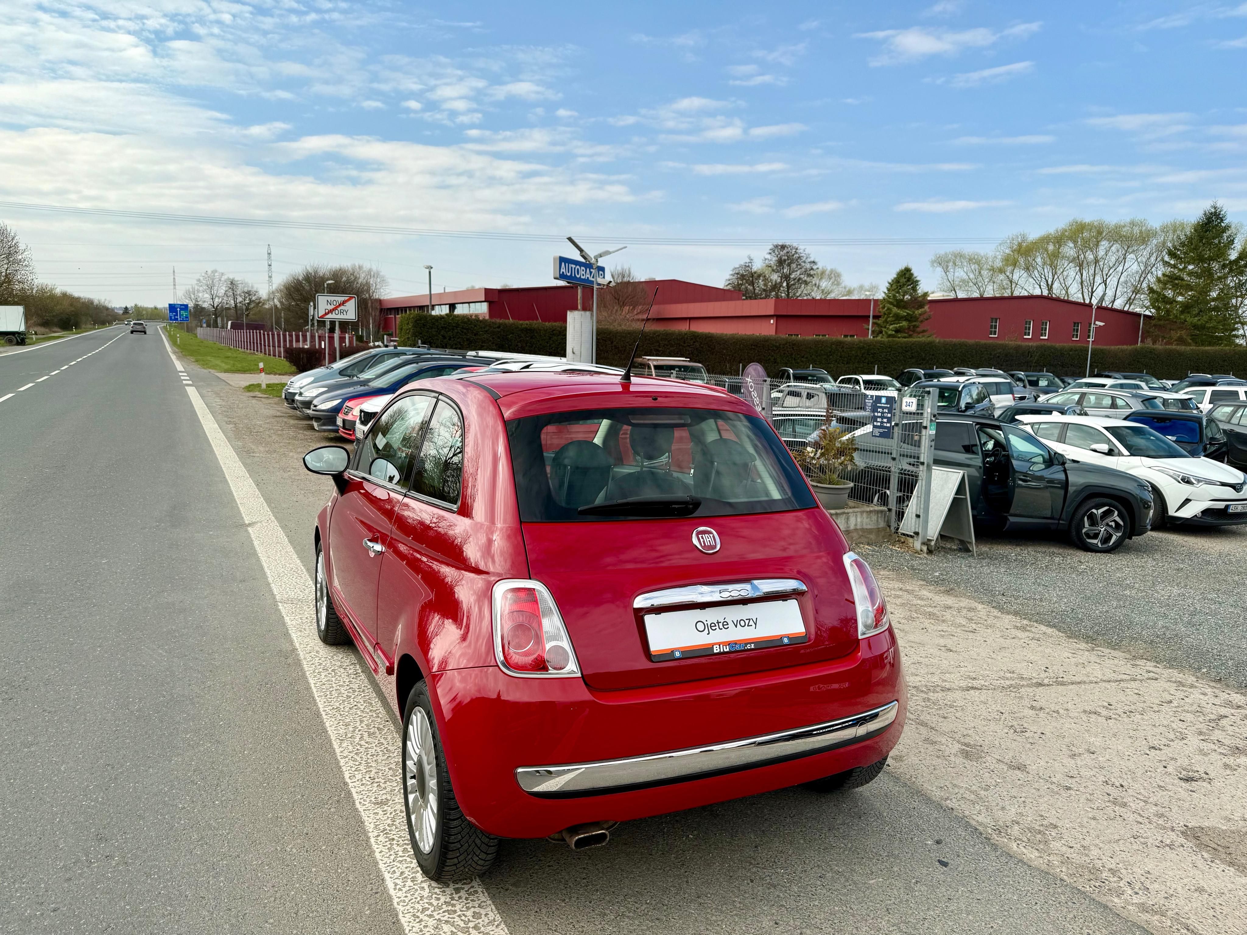 Fiat 500, 1.2i 51kw Automat Klima Kůže P - fotka 2