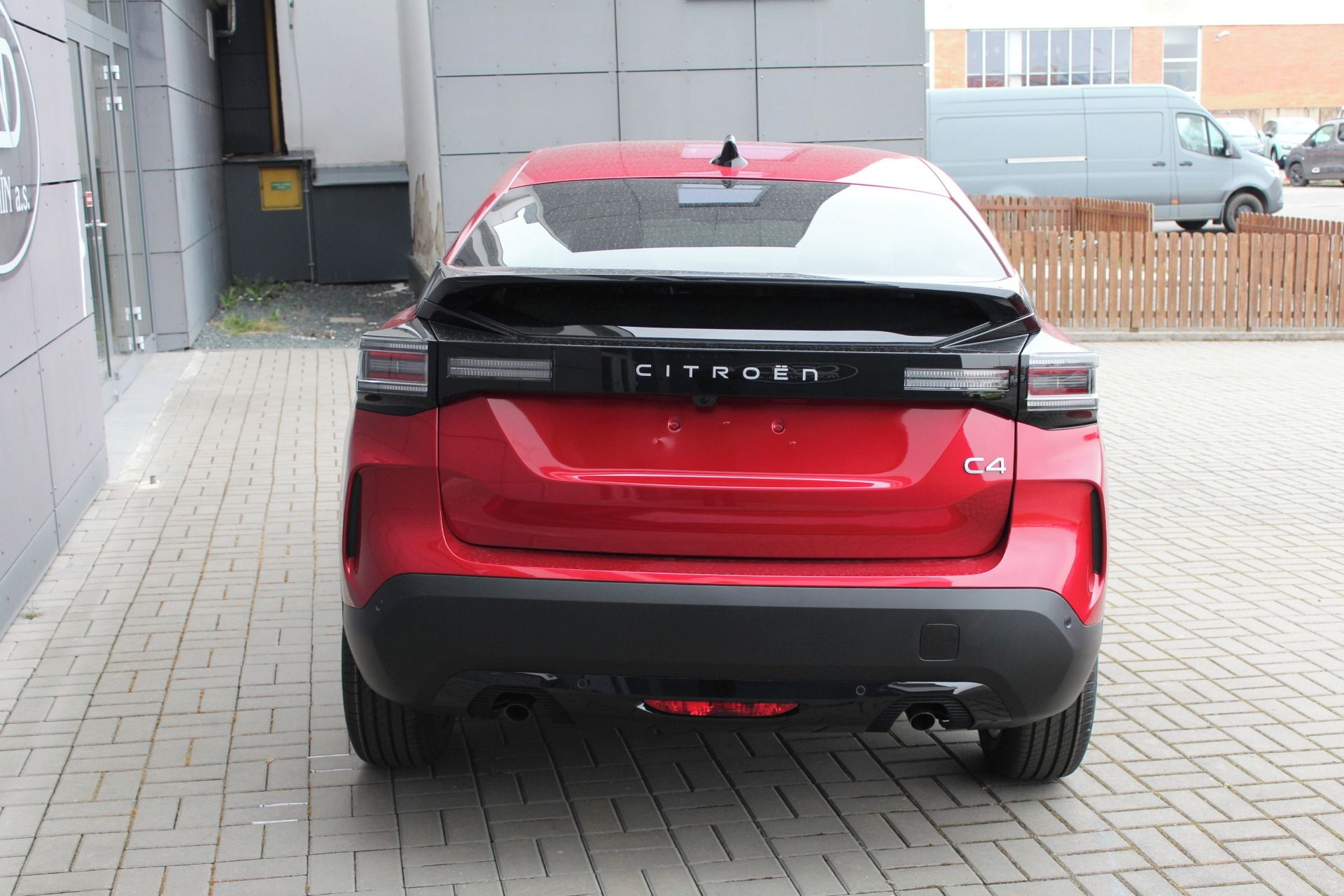 Citroën C4, MAX Petrol 130k Automatic - fotka 4