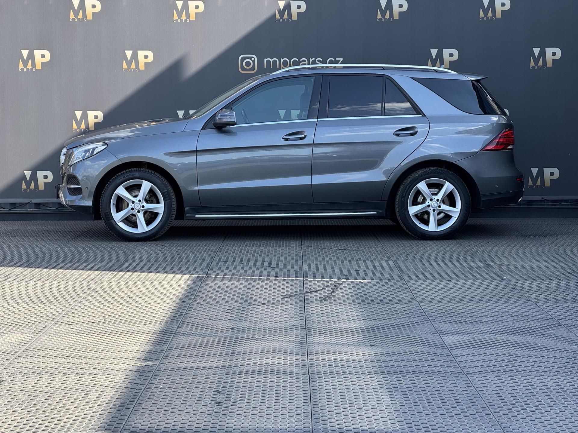 Mercedes-Benz GLE, 350D 190kW 4M, AIRMATIC, 360° - fotka 5