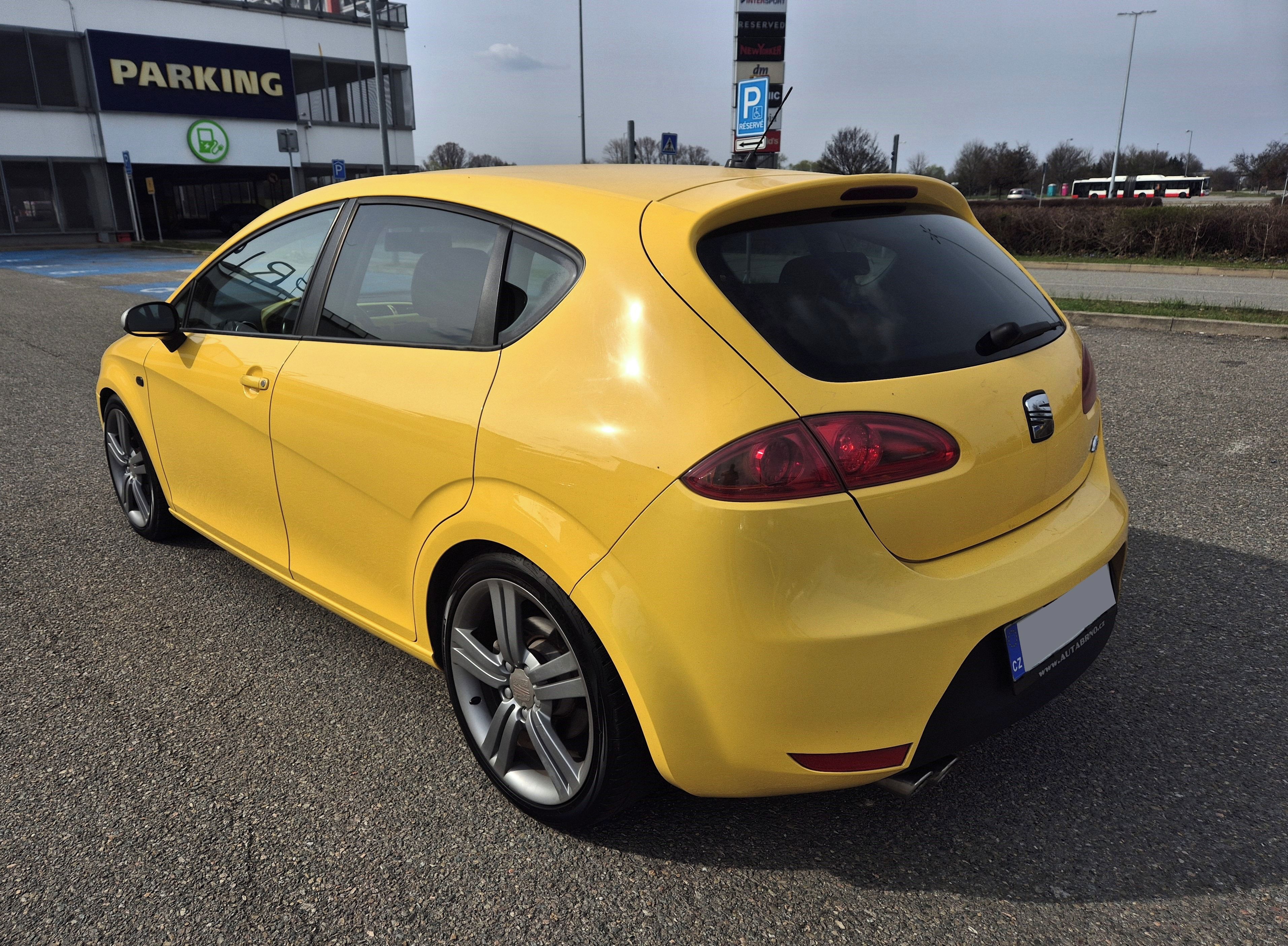 Seat Leon, 2.0TFSI FR 200PS ALU 18 NAVIG - fotka 6