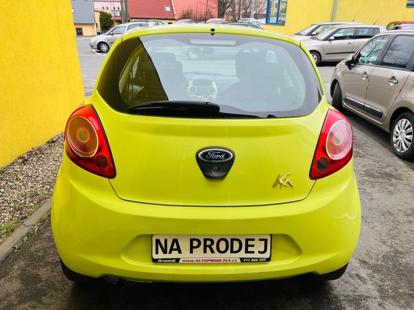 Ford Ka, 1,2 i BENZÍN - fotka 5